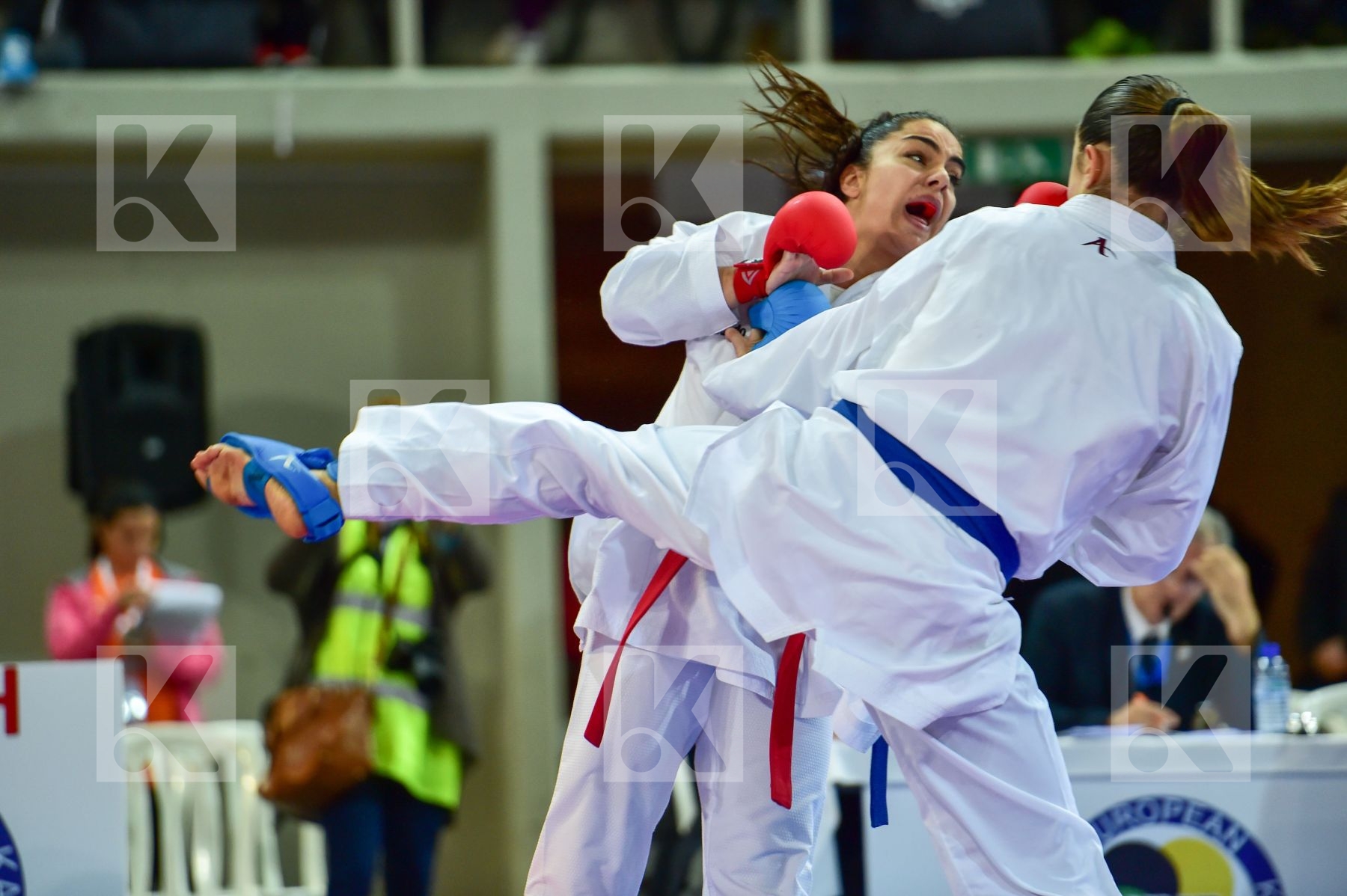 +68 Kg DaeDo Female Ferracuti Clio Italy Kumite Spain Torres Gar