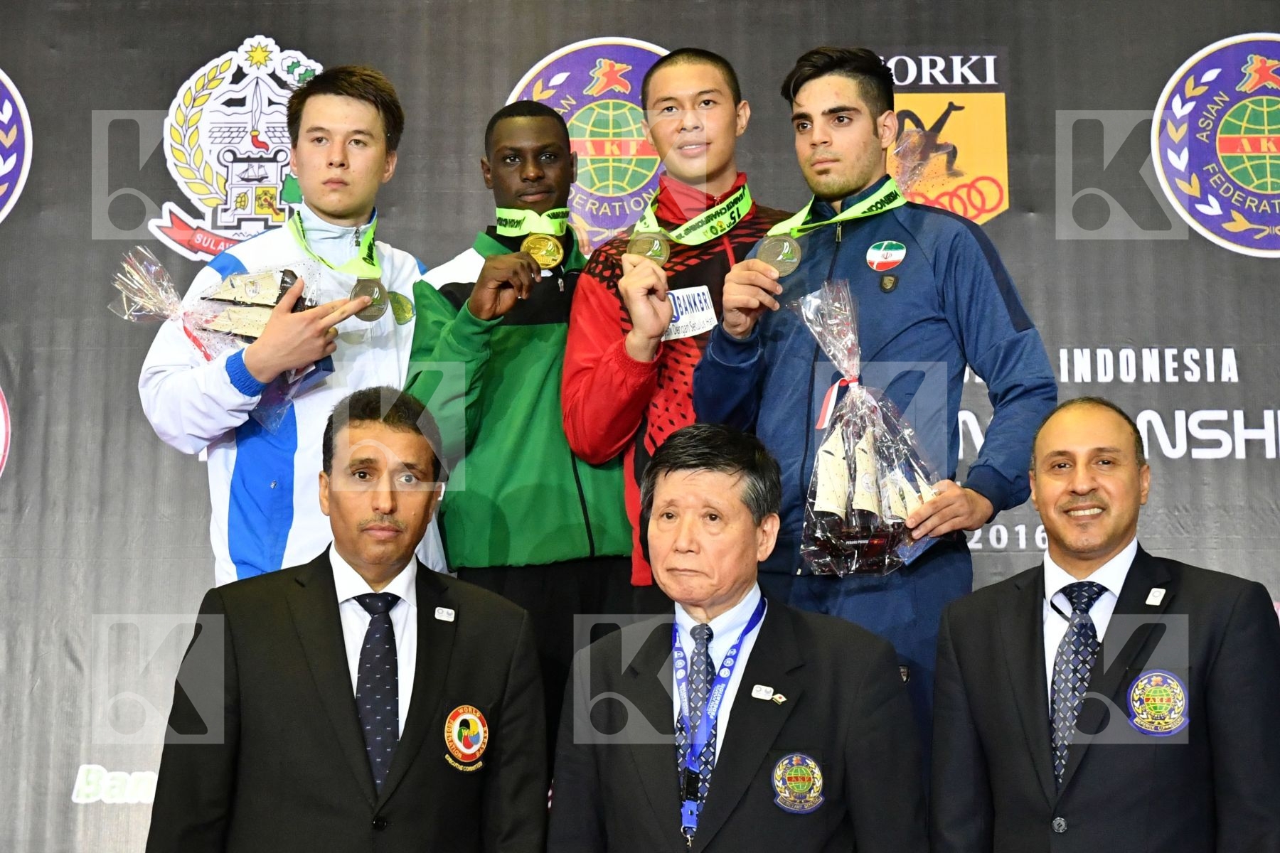 Aditya Pratama Suhendar Ghararizadeh Mahani Mahdi Hamedi Tareg I