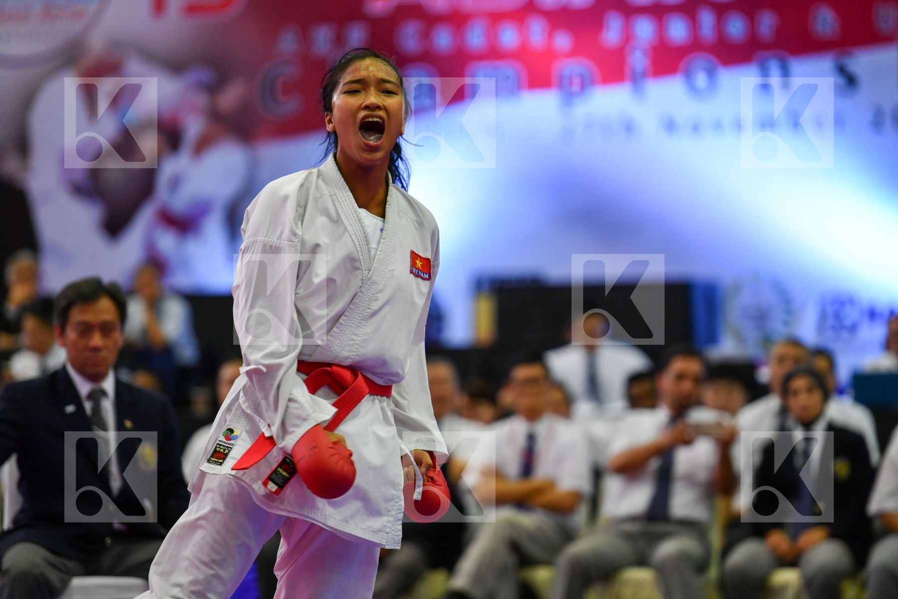 Japan Kikuchi Mizuki Nguyen Thi Viet Trinh U21 Kumite Female -68