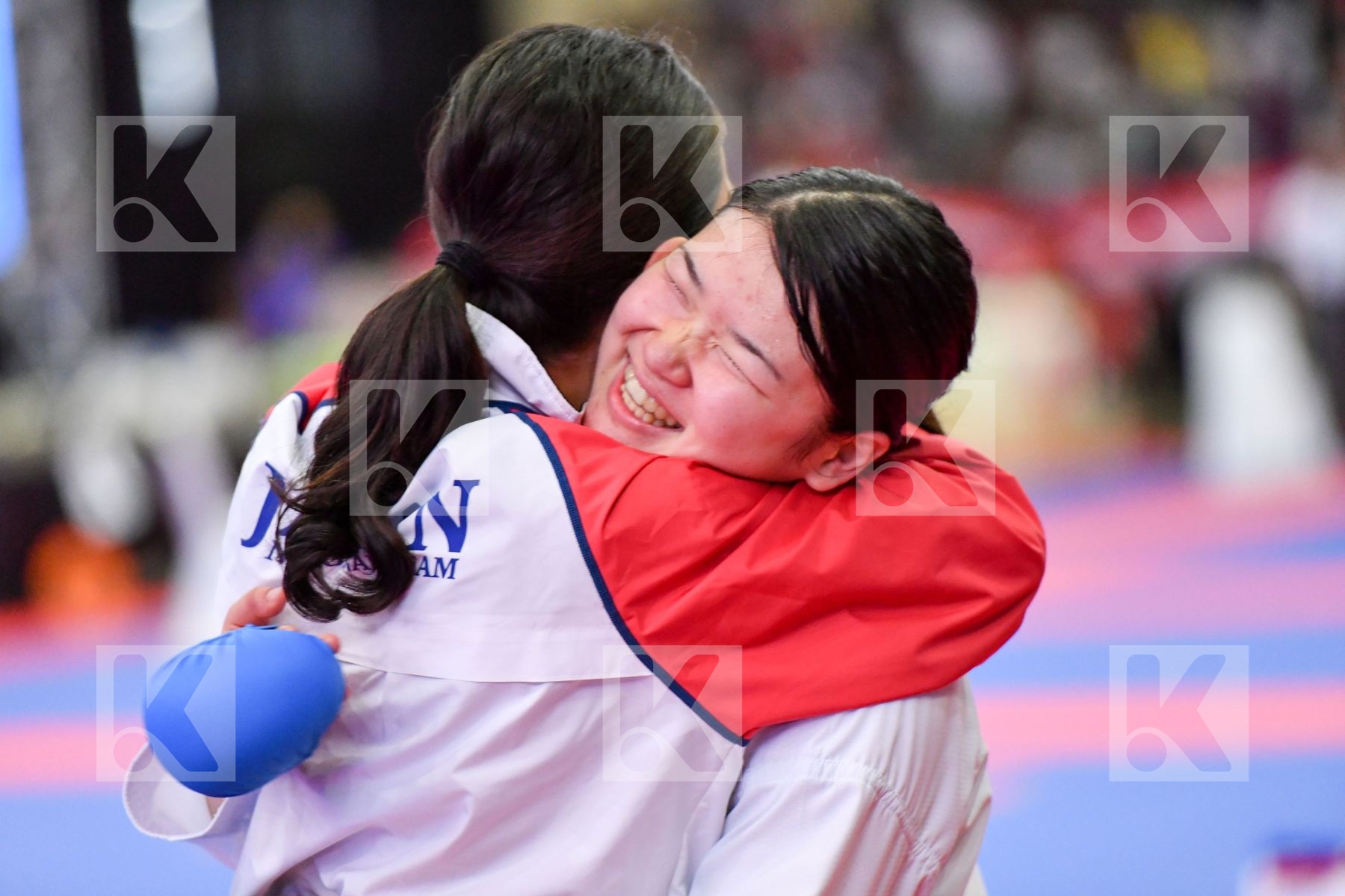 coach happy Japan Saito Ayaka U21 Kumite Female 68+ Kg