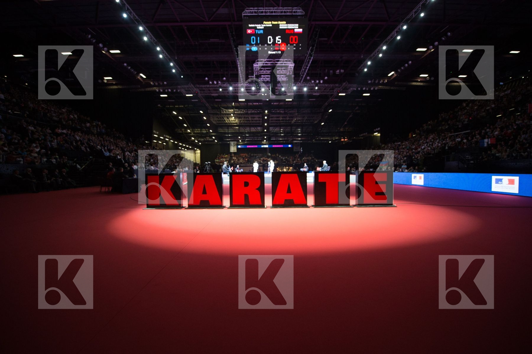 arena karate symbol semi-final supporter