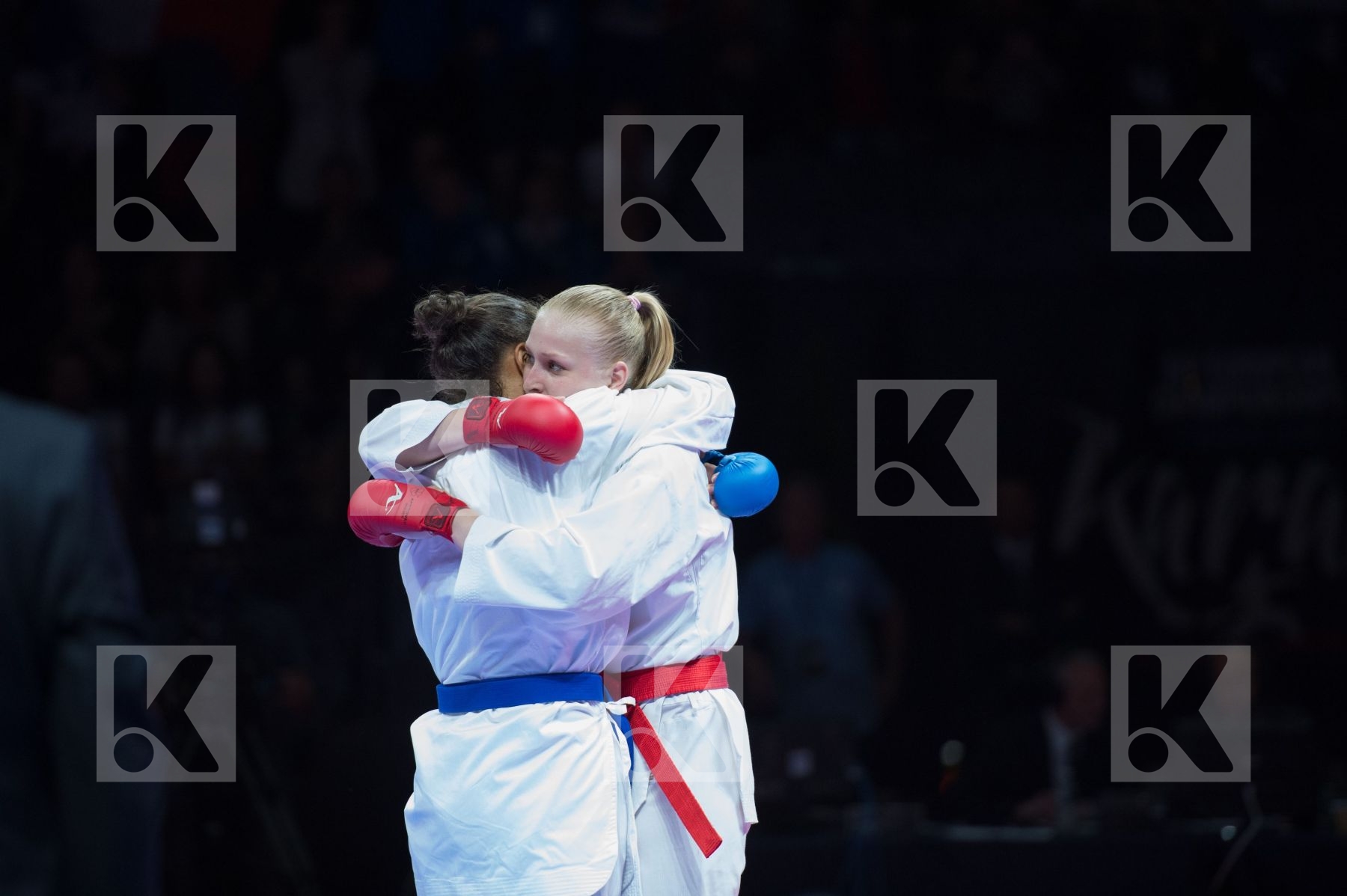 68+ Kg Female final Finland Florentin Anne Laure france kumite K