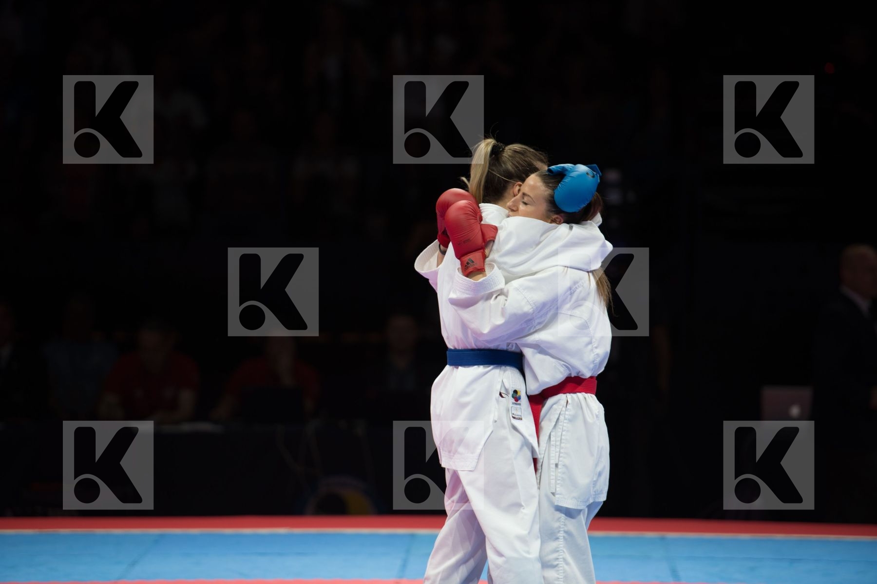 -50 Kg Female final france kumite Ozcelik Serap Recchia Alexandr