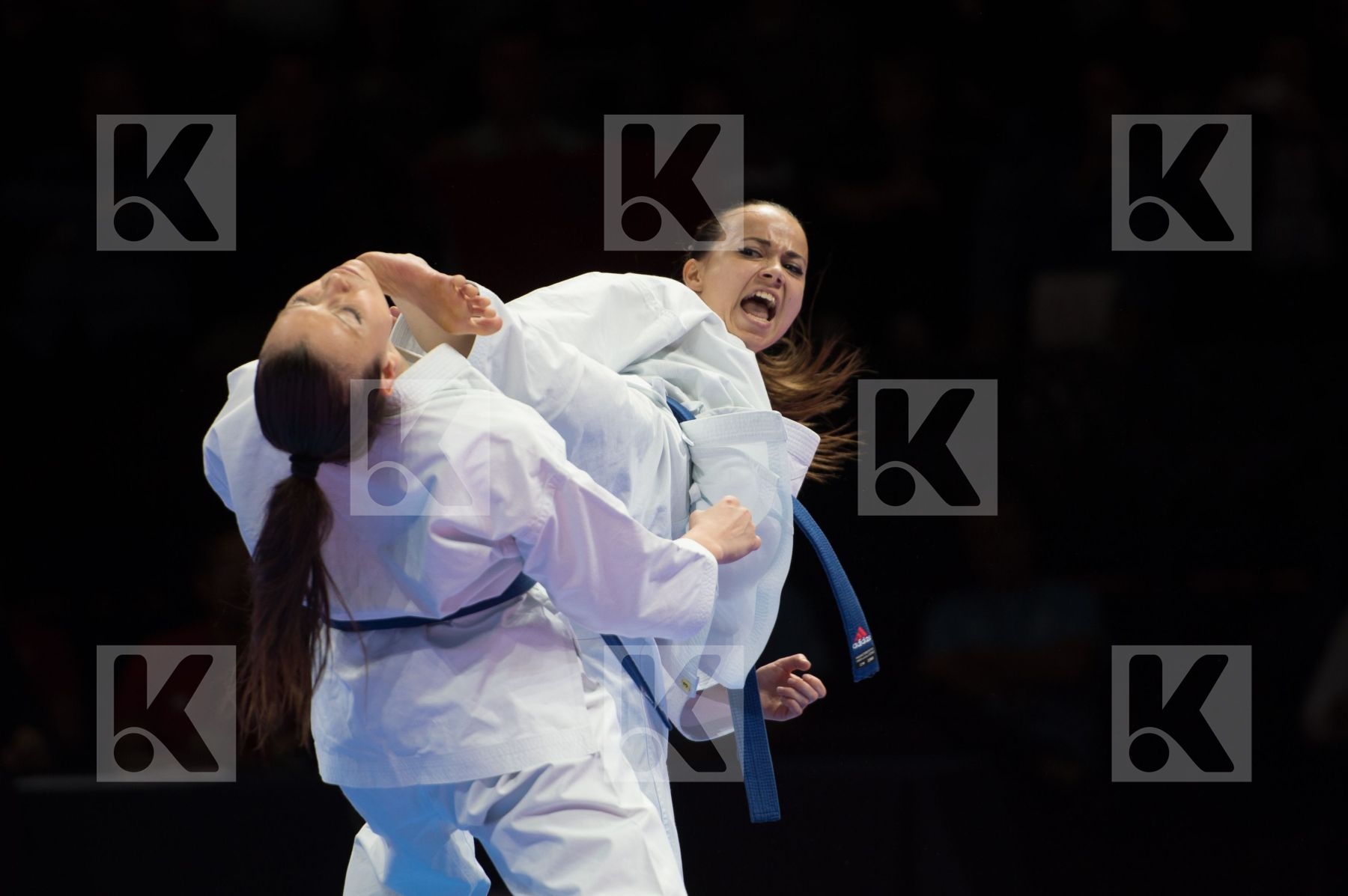Female italy kata semi-final team
