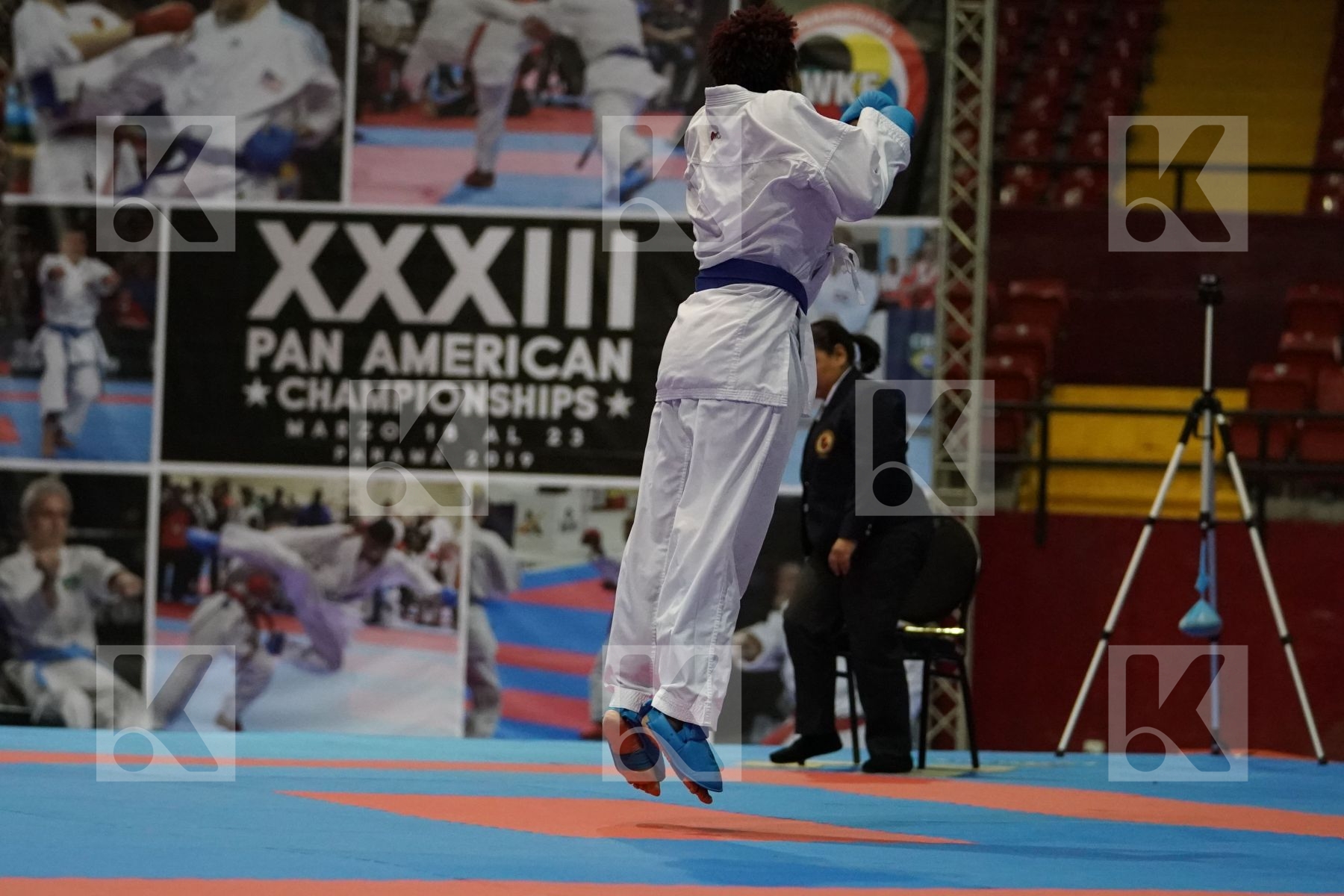 LINGL SKYLAR (USA) vs MURPHY CHERYL (USA) in Senior Kumite -68 Kg - Final bout