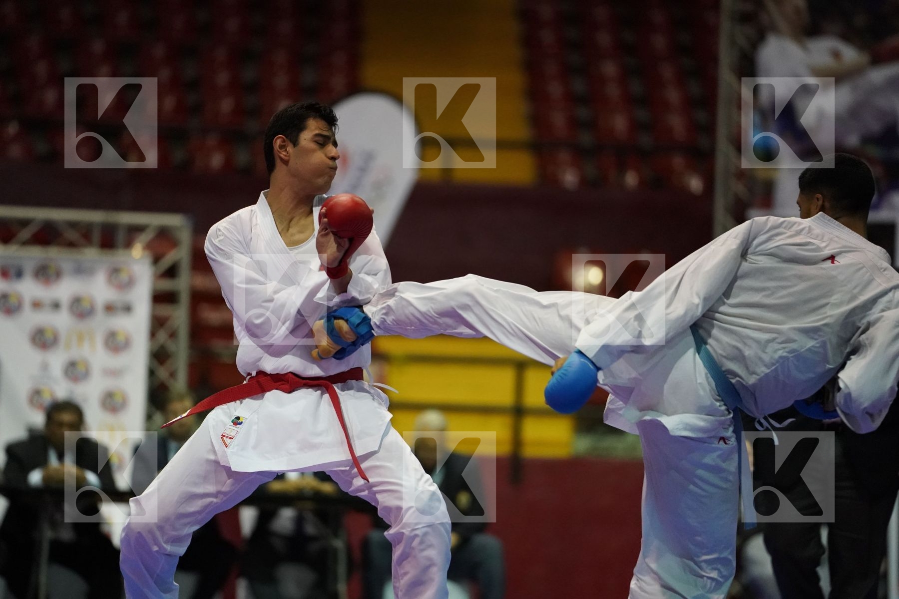 VALERA FREDDY (VENEZUELA) vs HENAO AMU RUBEN DARIO (COLOMBIA) in Senior Kumite -84 Kg - Final bout