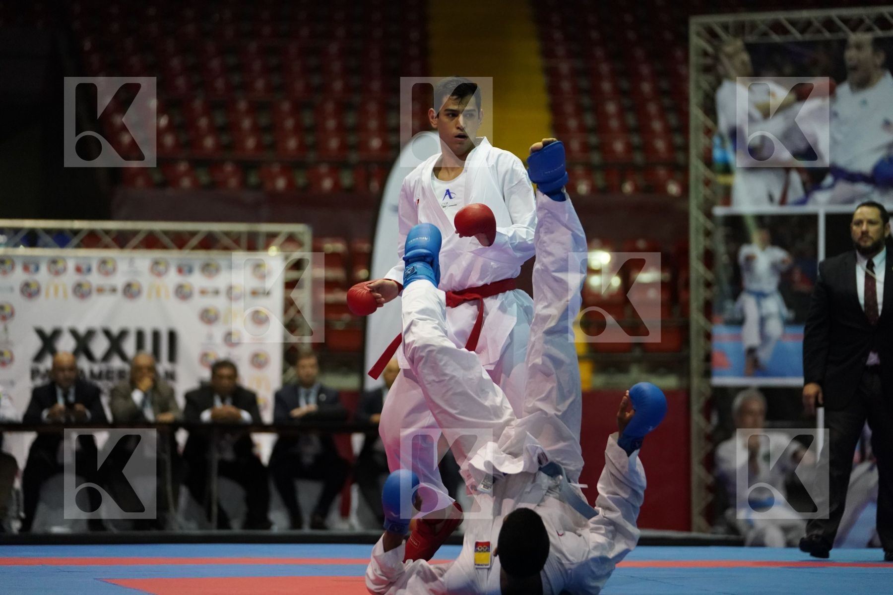 VALERA FREDDY (VENEZUELA) vs HENAO AMU RUBEN DARIO (COLOMBIA) in Senior Kumite -84 Kg - Final bout