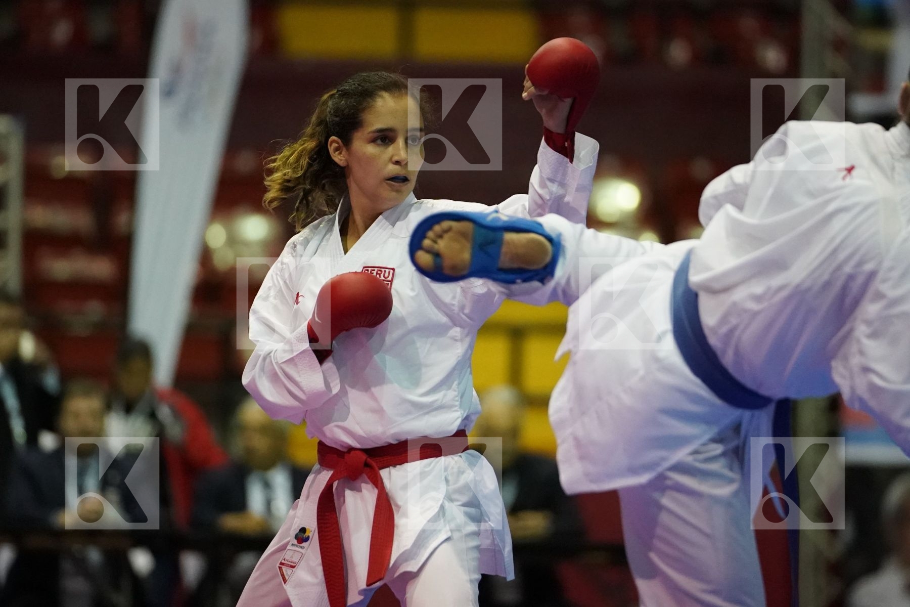 VINDROLA ALESSANDRA (PERU) vs CAMPBELL KATHRYN CANADA in Senior Kumite -55 Kg - Final bout