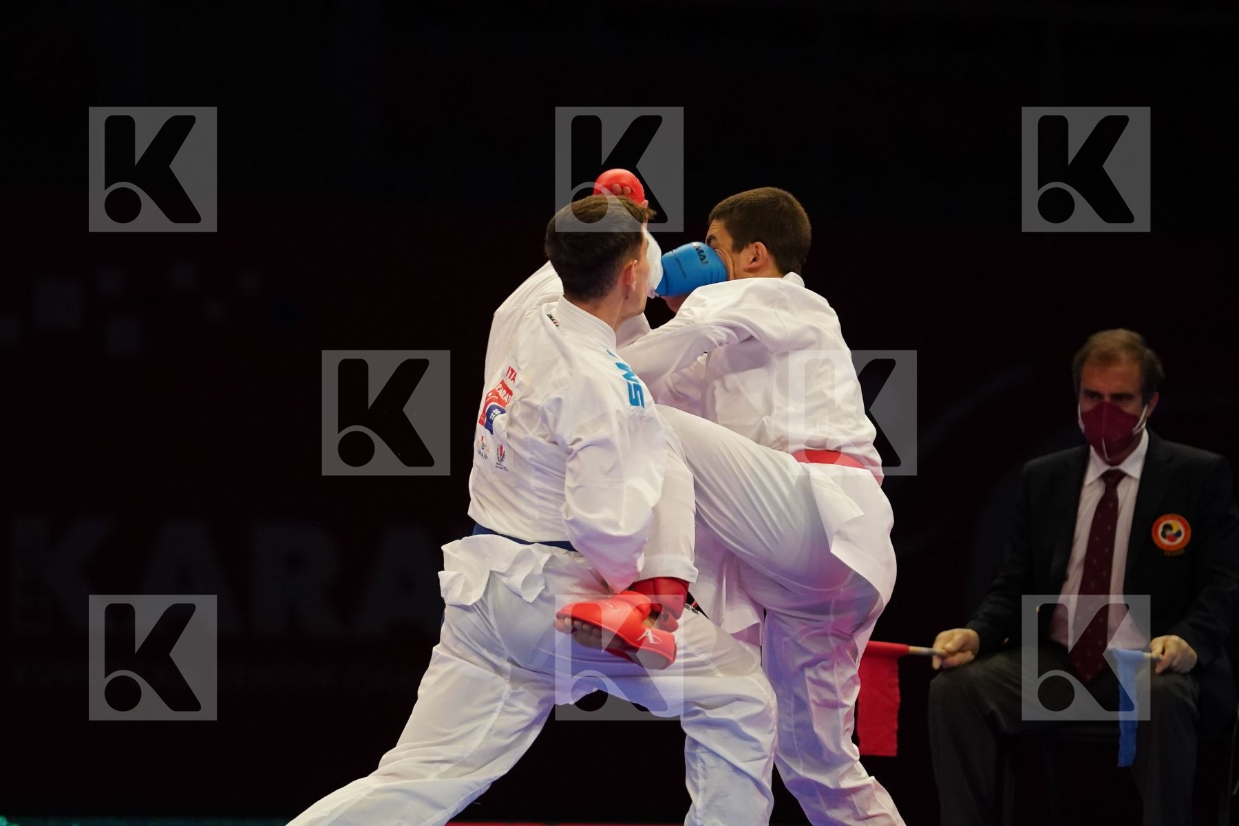 OGANNISIAN IURIK (RUSSIA) Vs GRECO DANILO (ITALY) in Senior Kumite -60 Kg - bronze bout