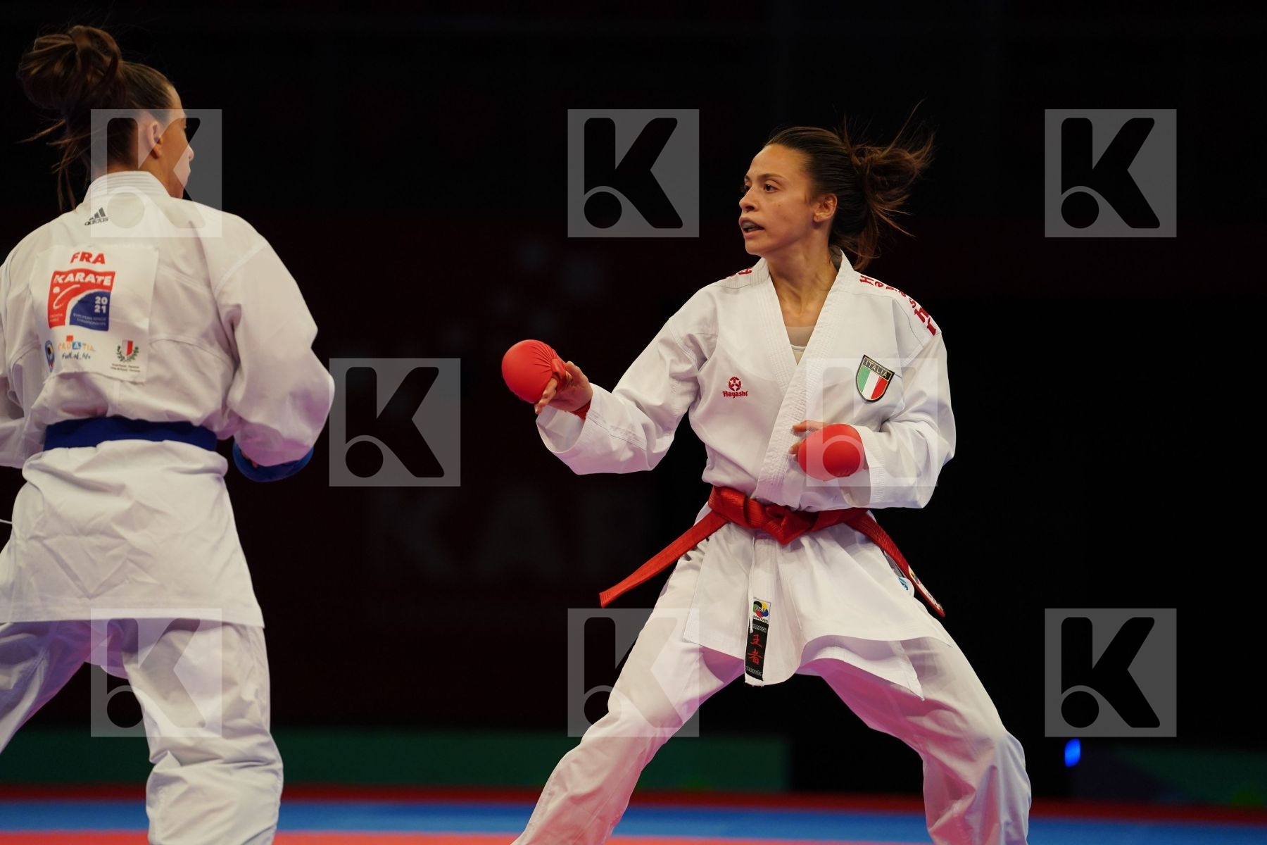 PERFETTO ERMINIA (ITALY) Vs RECCHIA ALEXANDRA (FRANCE) in Senior Kumite -50 Kg - bronze bout