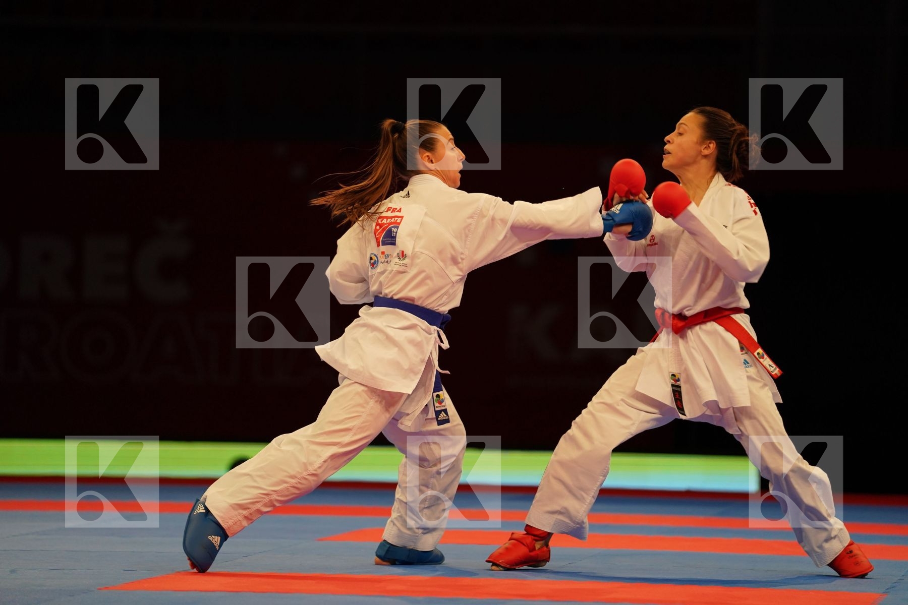 PERFETTO ERMINIA (ITALY) Vs RECCHIA ALEXANDRA (FRANCE) in Senior Kumite -50 Kg - bronze bout