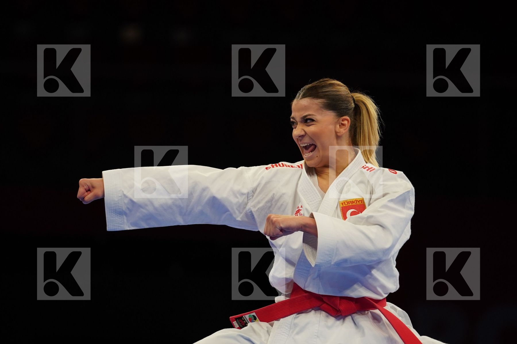 BOZAN DILARA (TURKEY) in Senior Female Kata - Final bout