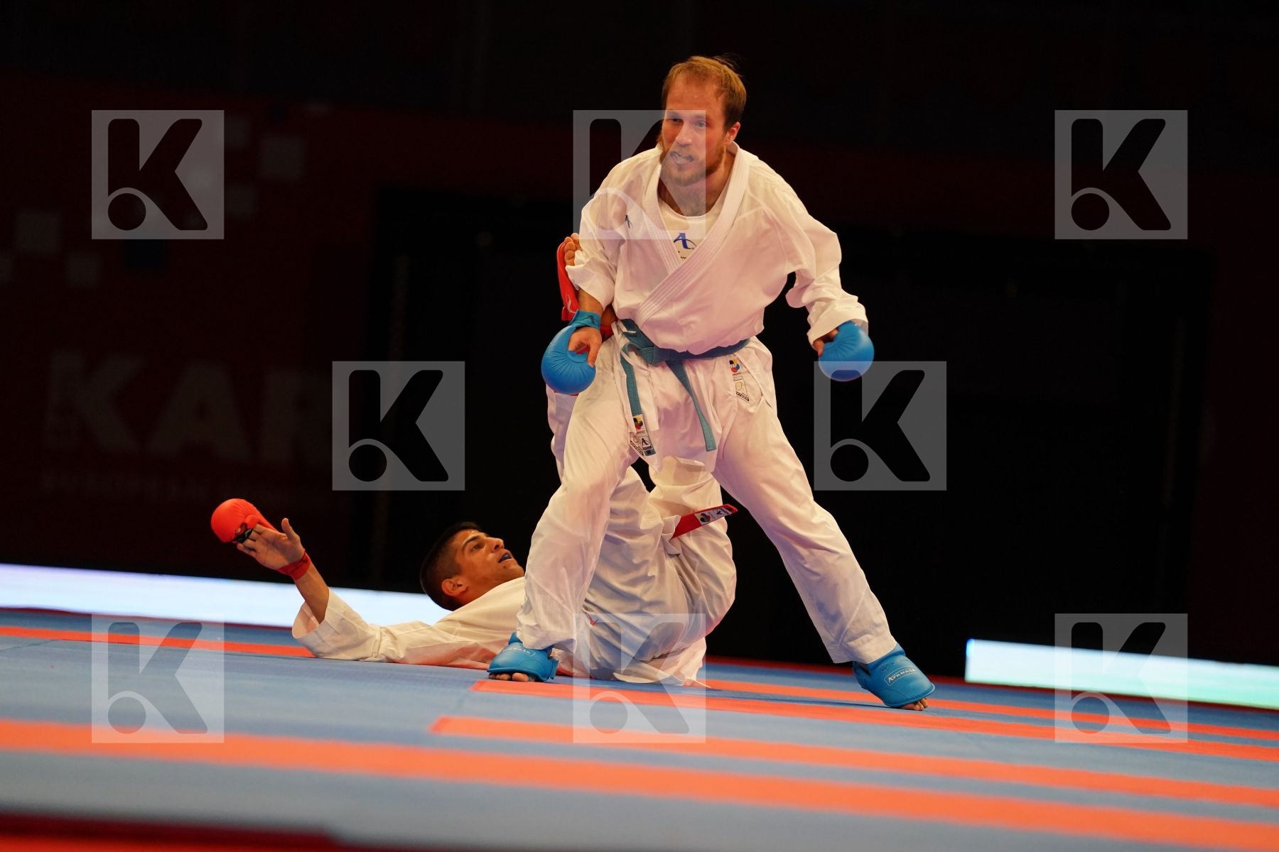 XENOS DIONYSIOS (GREECE) Vs PLAKHUTIN EVGENY (RUSSIA) in Senior Kumite -67 Kg - Final bout