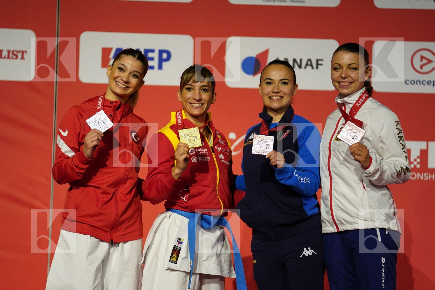 Senior Female Kata - Podium ceremony