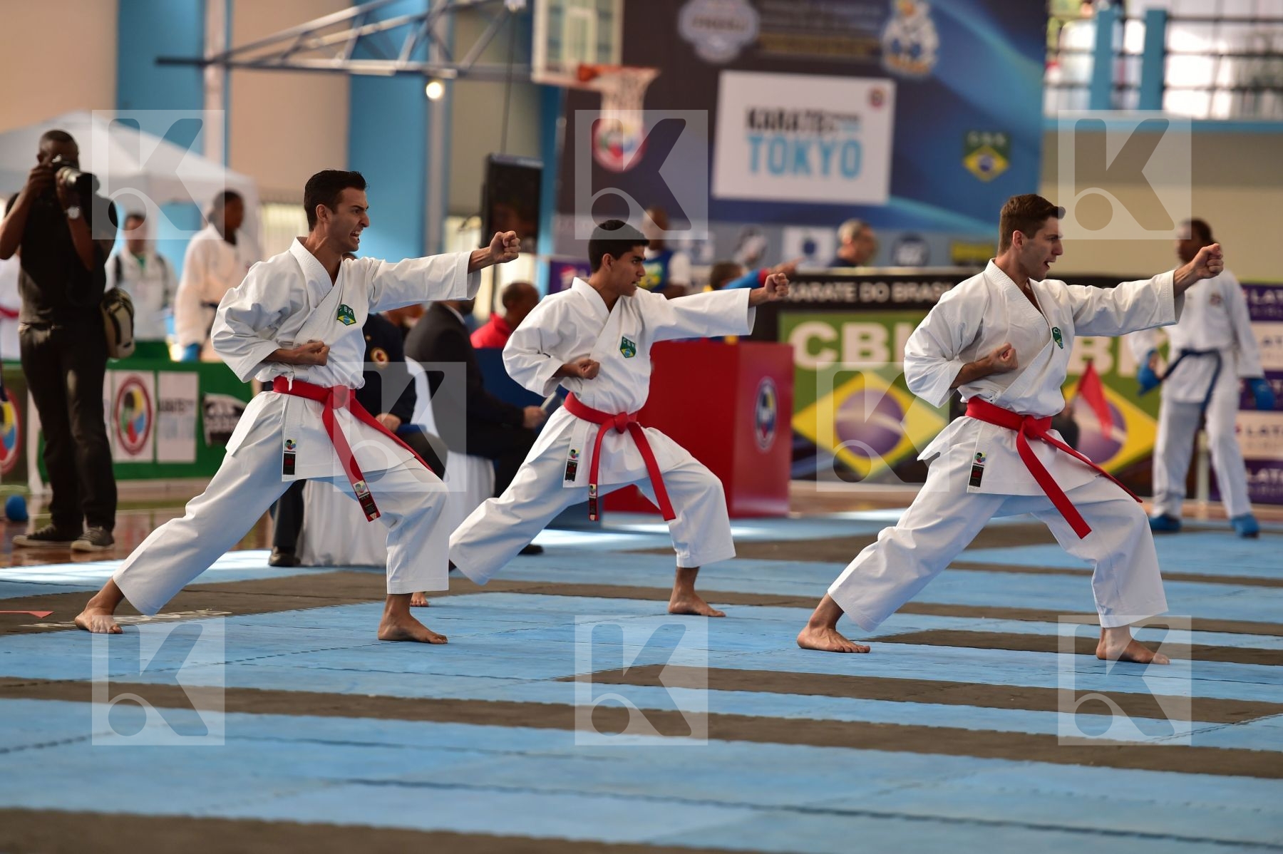 Top action photo N°63