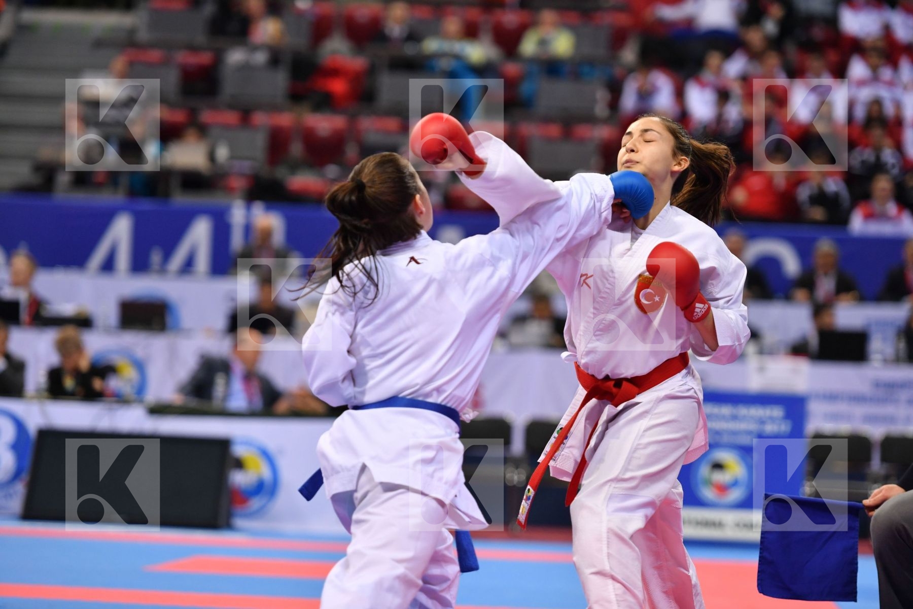Junior kumite female -48 kg Slovakia Turkey Veisova Dominika Yem