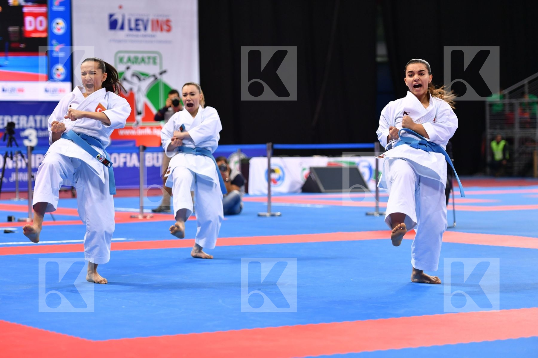 Turkey Turkey Turkey U21 kata team female Unsu < LRBarcodes