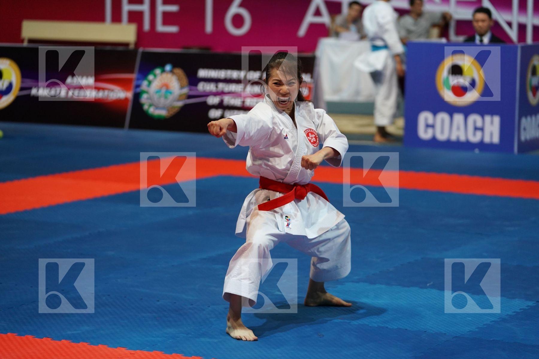 LAU MO SHEUNG GRACE (HONG KONG) in Senior Female Kata - Final bout