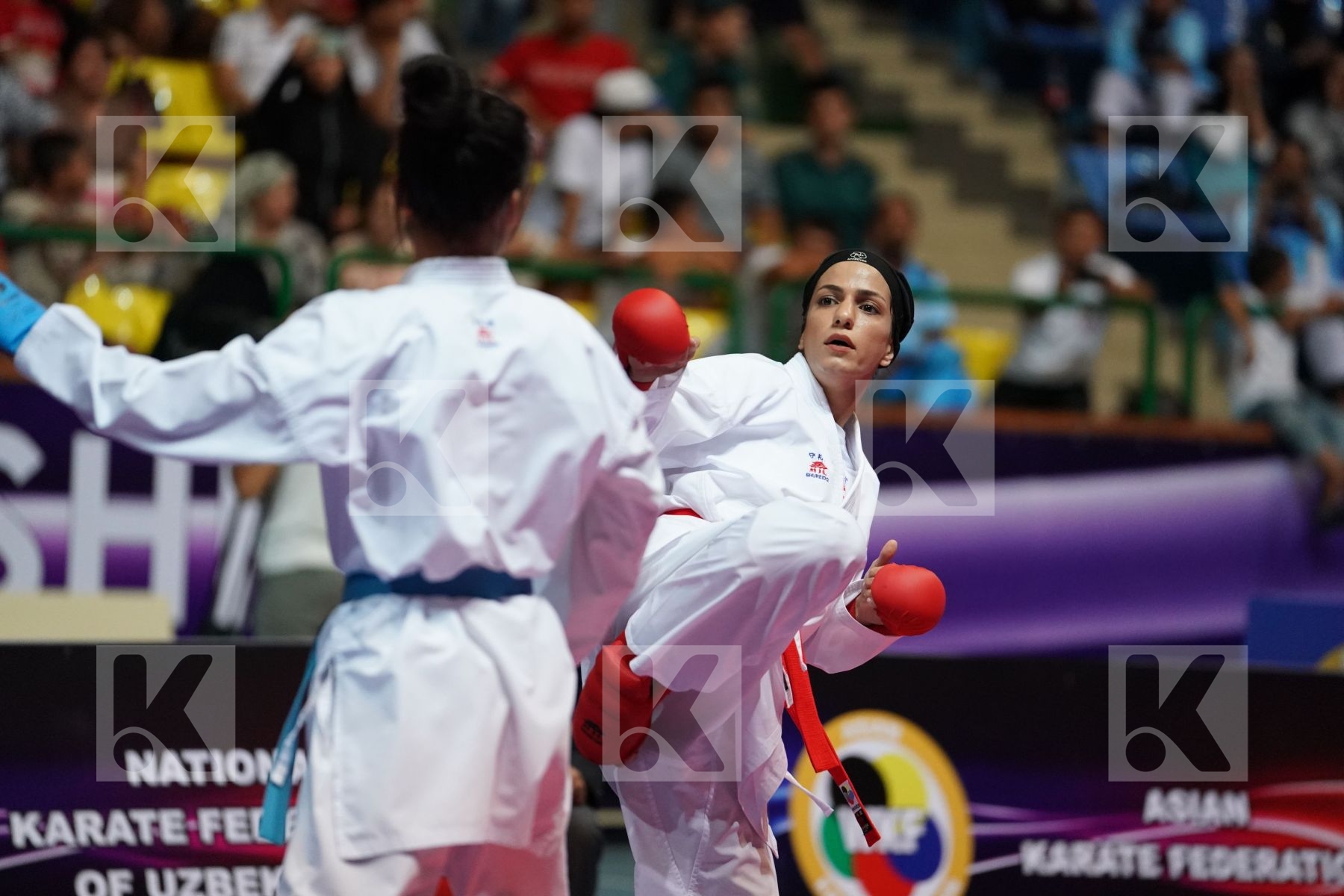 KHAKSAR TRAVAT (ISLAMIC REPUBLIC OF IRAN) vs RAKHIMOVA SEVINCH (UZBEKISTAN) in Senior Kumite -55 Kg - Final bout