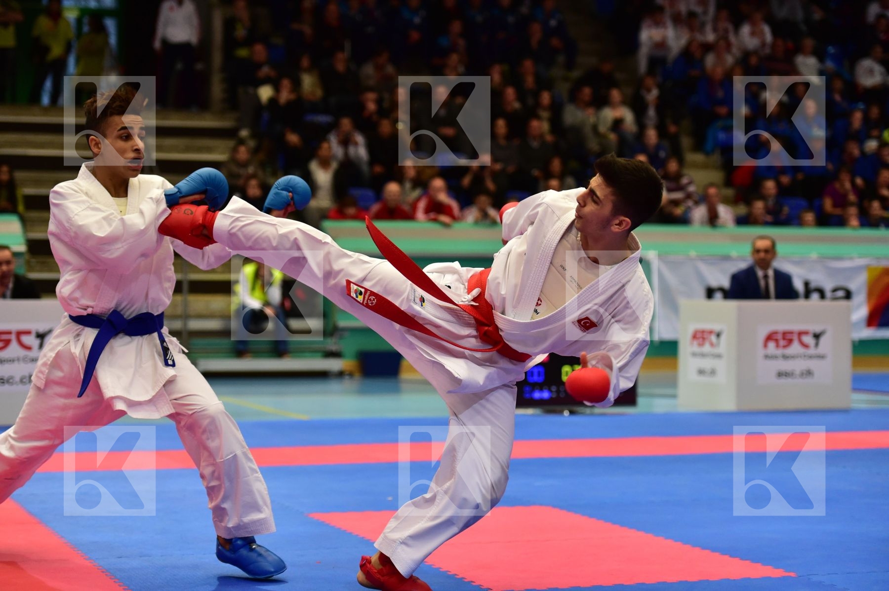 -55kg finals france junior kumite male Mardhi Ilyes Samdan Eray