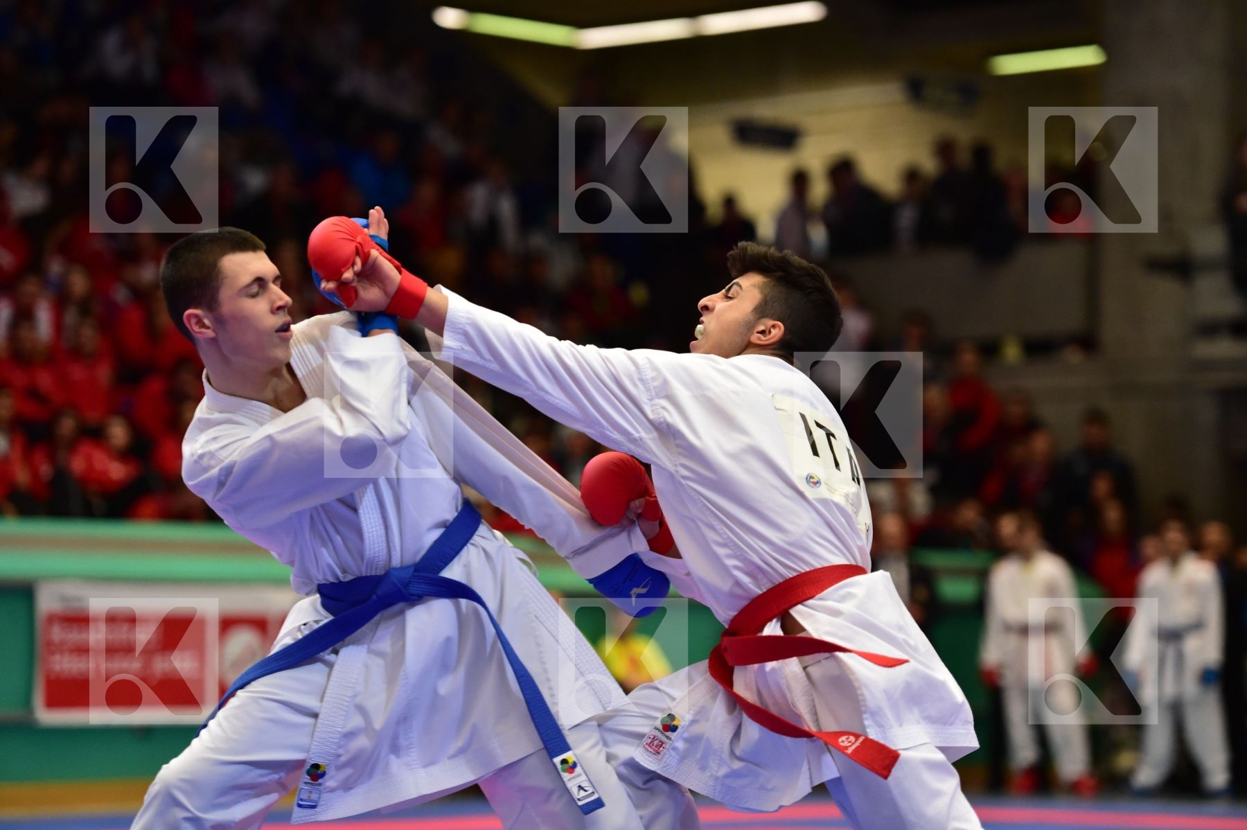 -61kg croatia finals italy junior Kondic Luka kumite male Pinto