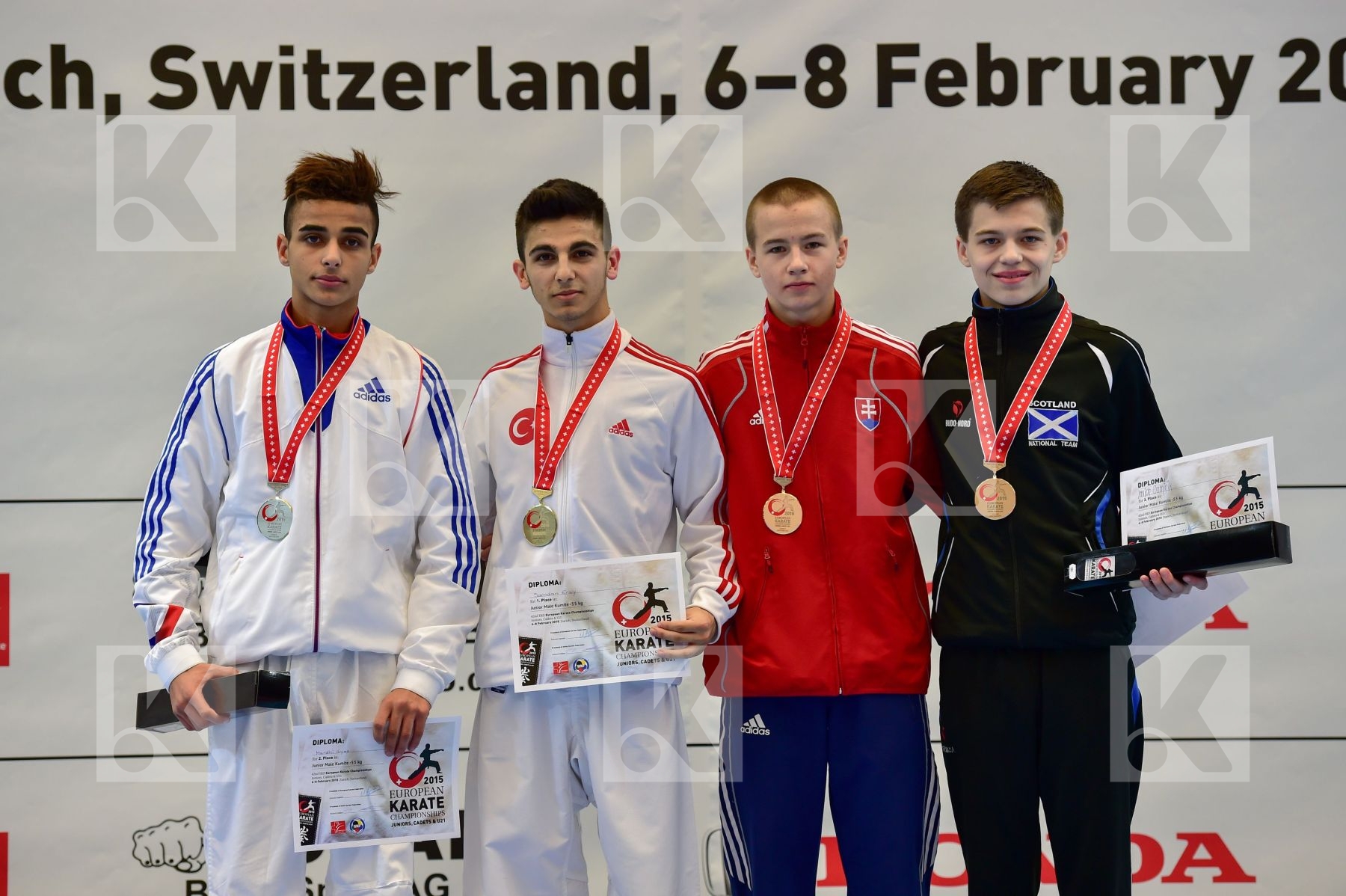 -55kg Coulter James finals france Imrich Dominik junior kumite m