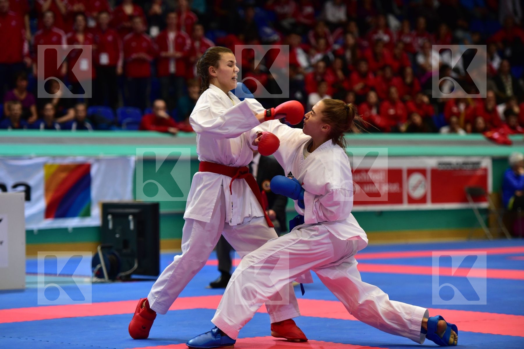 -48 kg Bourcois Aurore female finals france junior kumite Macejk