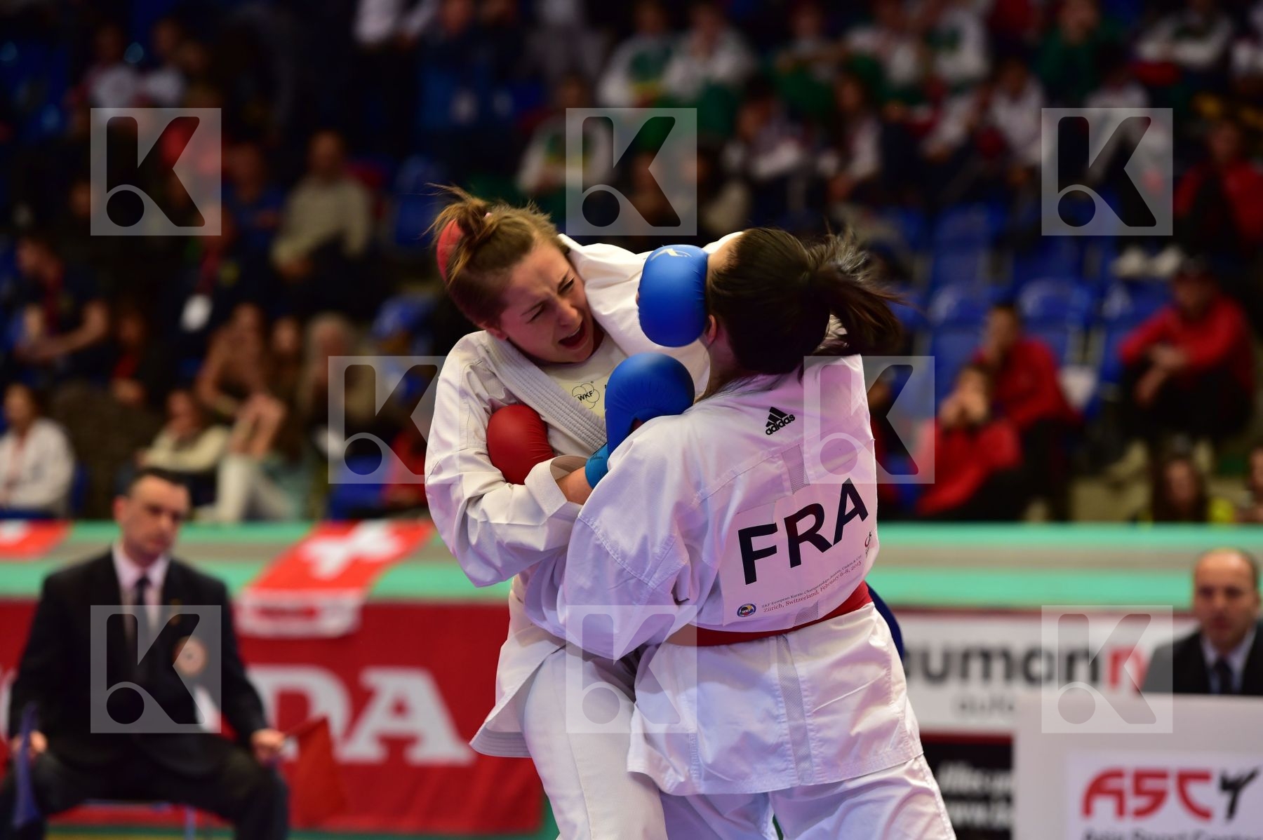 +59 kg Adidas Avazeri Lea female finals france italy junior kumi