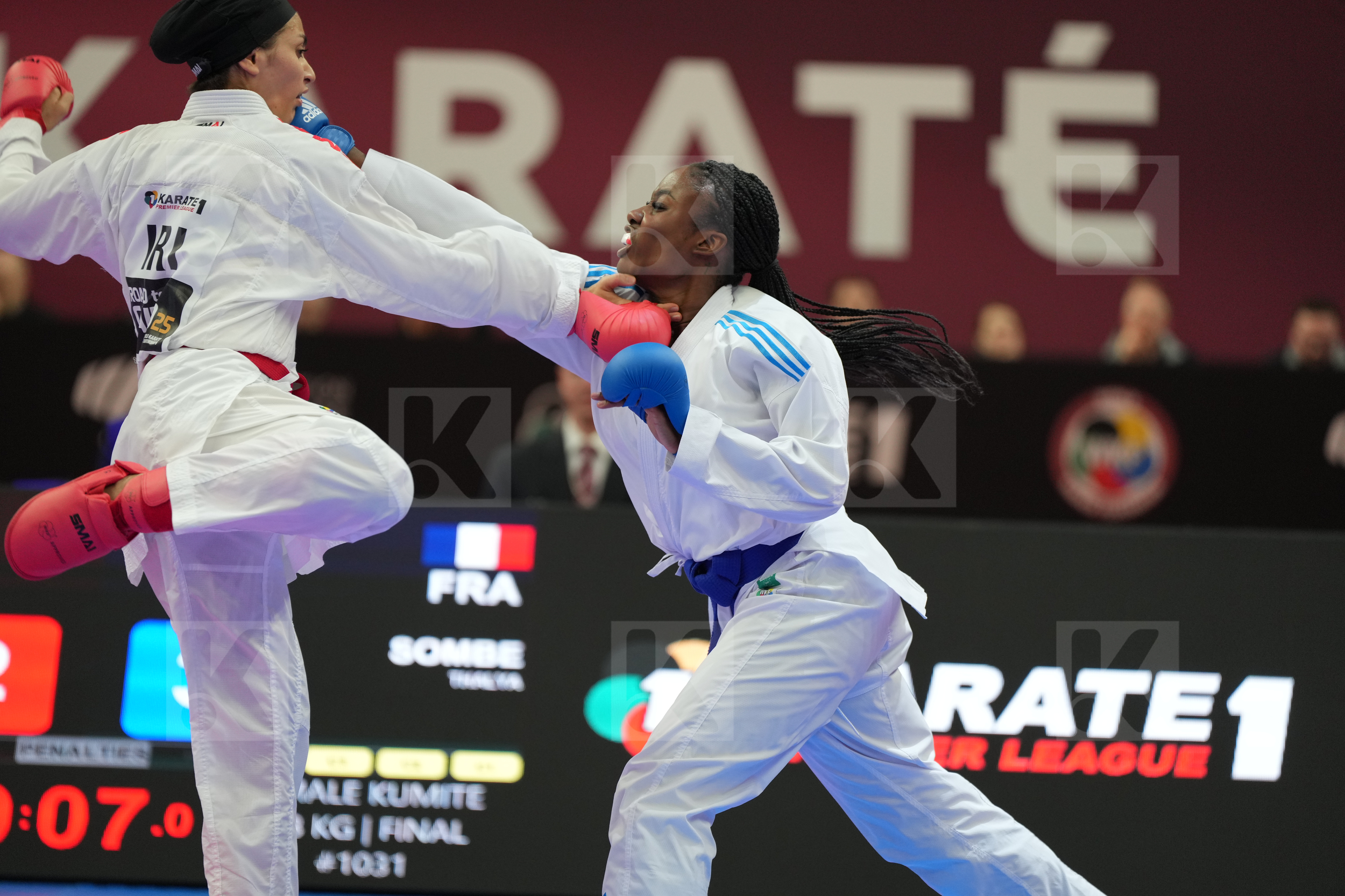 HEYDARIOZOMCHELOEI MOBINA (IRAN) vs SOMBE THALYA (FRANCE) in Female Kumite -68 Kg - Final bout