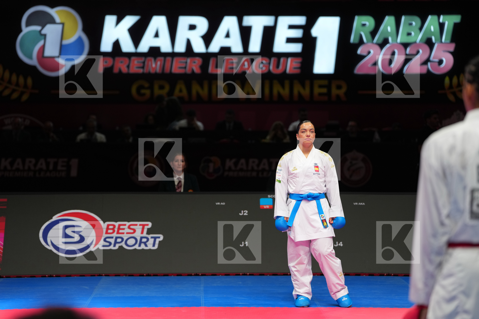 WALTERS ROCHELLE (ENGLAND) vs TORRES_GARCIA MARIA (SPAIN) in Female Kumite 68+ Kg - Final Bout