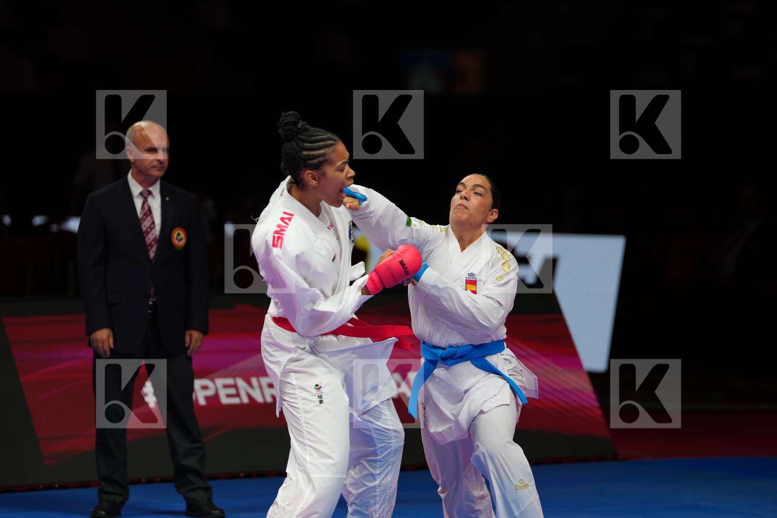 WALTERS ROCHELLE (ENGLAND) vs TORRES_GARCIA MARIA (SPAIN) in Female Kumite 68+ Kg - Final Bout