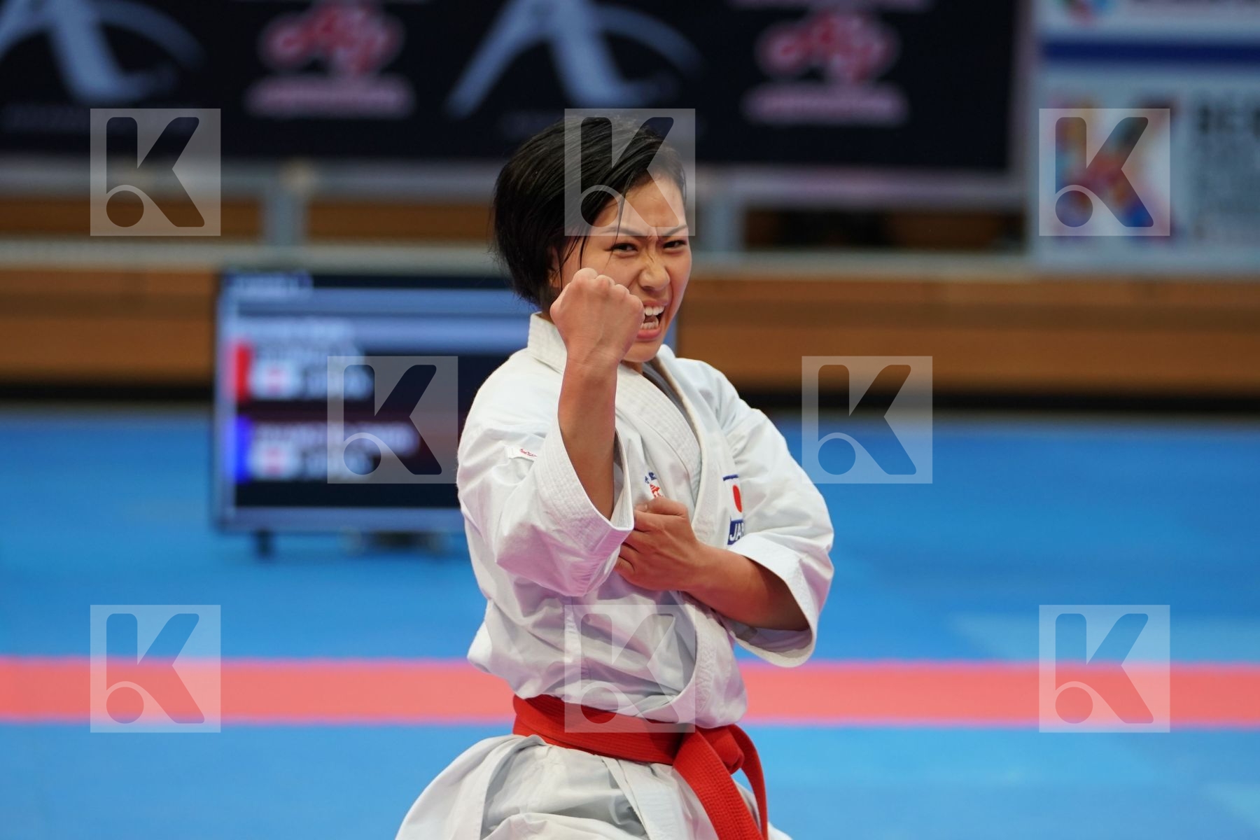 SHIMIZU NATSUKI (JAPAN) in Senior Female Kata - Bronze bout