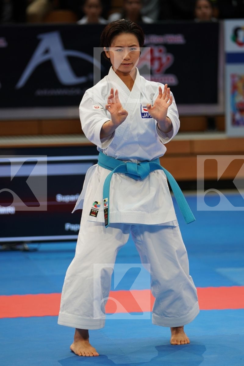 IWAMOTO EMIRI (JAPAN) in Senior Female Kata - Bronze bout