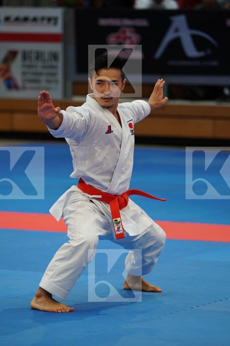 MOTO KAZUMASA (JAPAN) in Senior Male Kata - Bronze bout