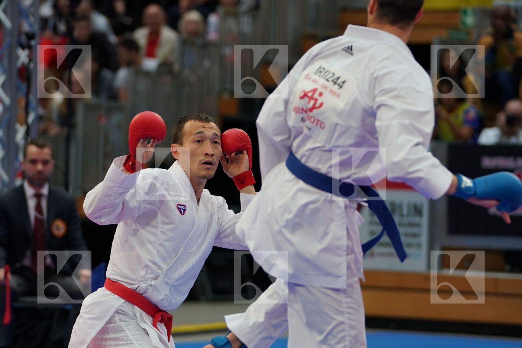 ASSADILOV DARKHAN (KAZAKHSTAN) vs MEHDIZADEH AMIR (IRAN) in Senior Kumite -60 Kg - Bronze bout