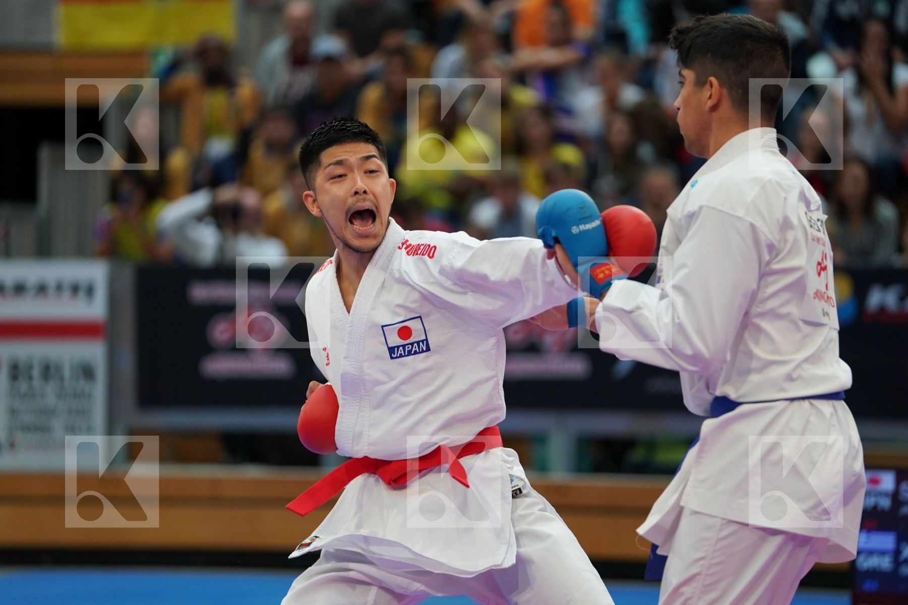 SHINOHARA HIROTO (JAPAN) vs XENOS DIONYSIOS (GREECE) in Senior Kumite -67 Kg - Bronze bout
