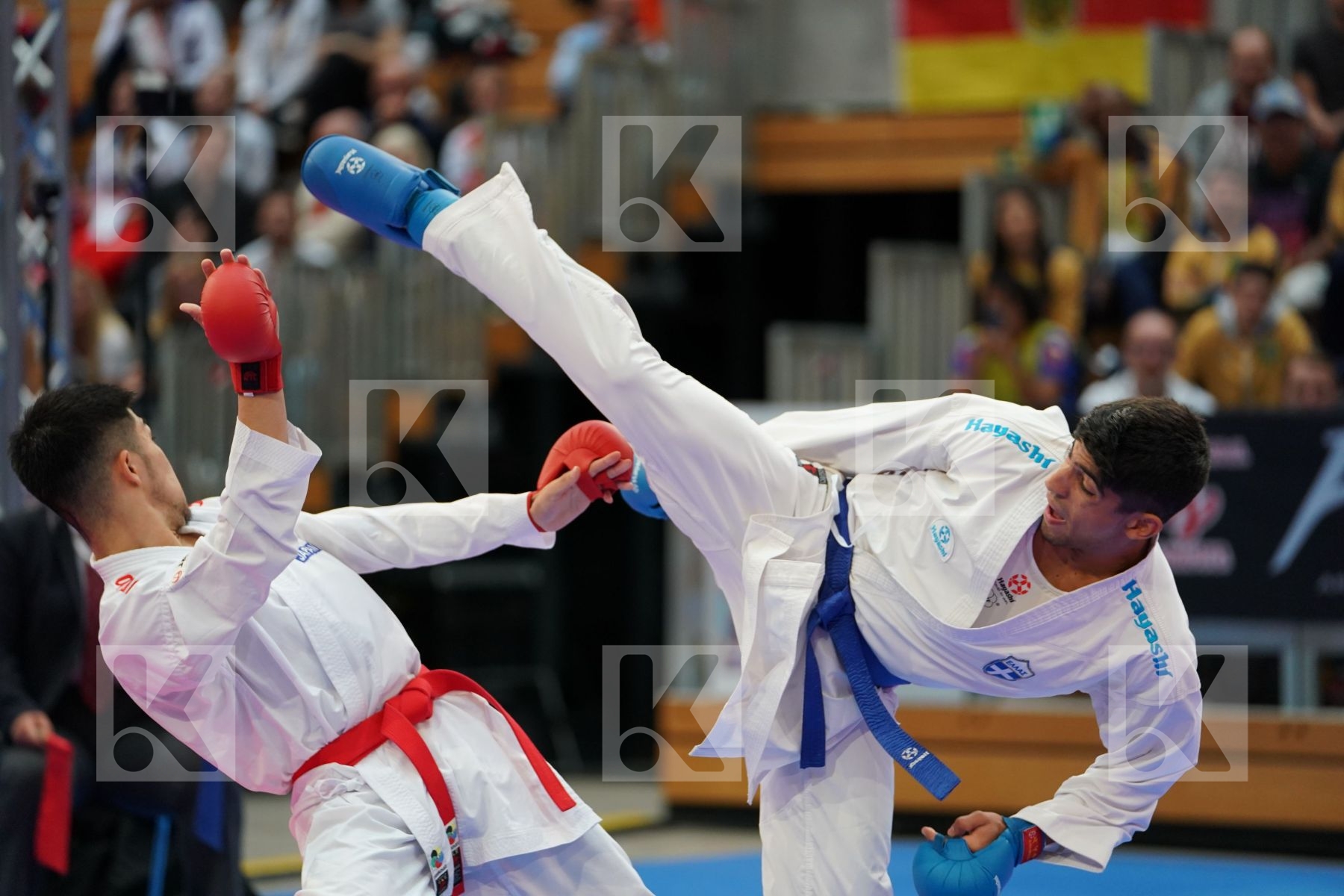 SHINOHARA HIROTO (JAPAN) vs XENOS DIONYSIOS (GREECE) in Senior Kumite -67 Kg - Bronze bout