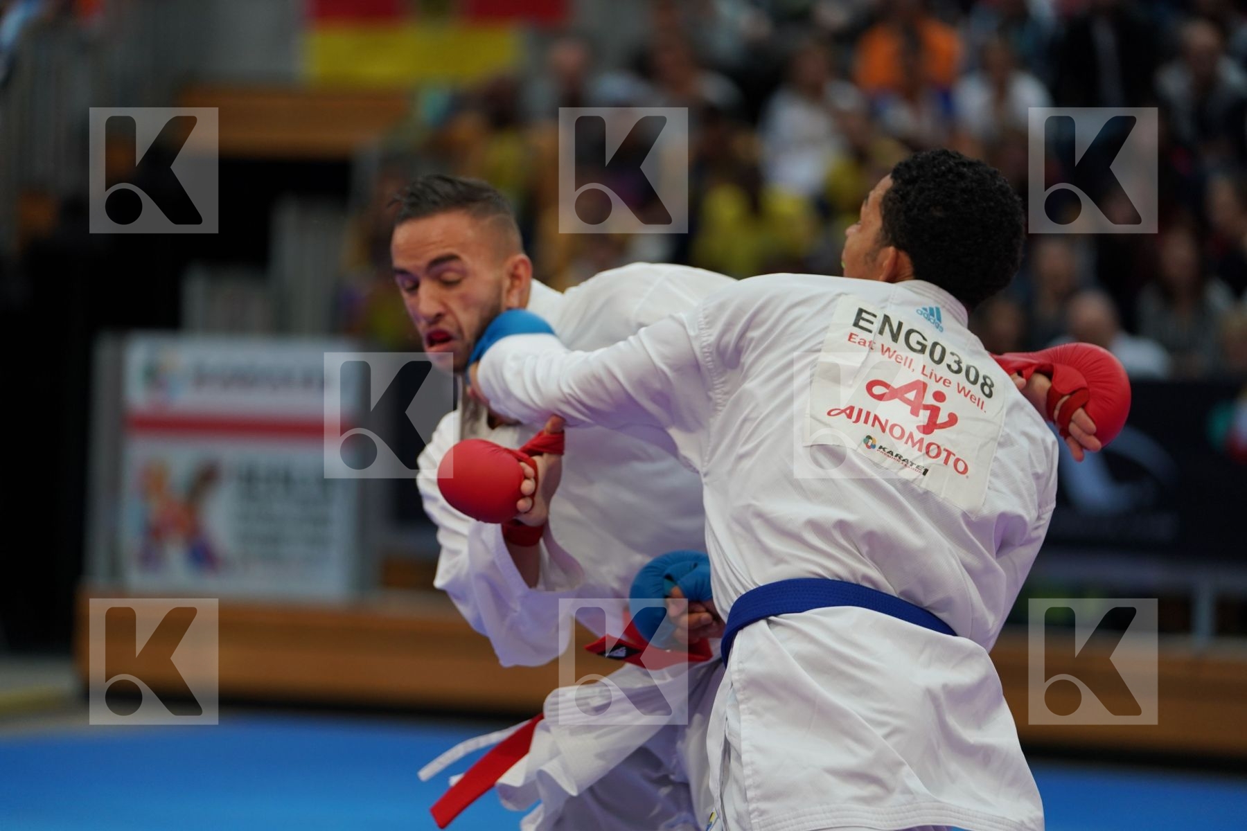 DACOSTA STEVEN (FRANCE) vs THOMAS JORDAN (ENGLAND) in Senior Kumite -67 Kg - Bronze bout
