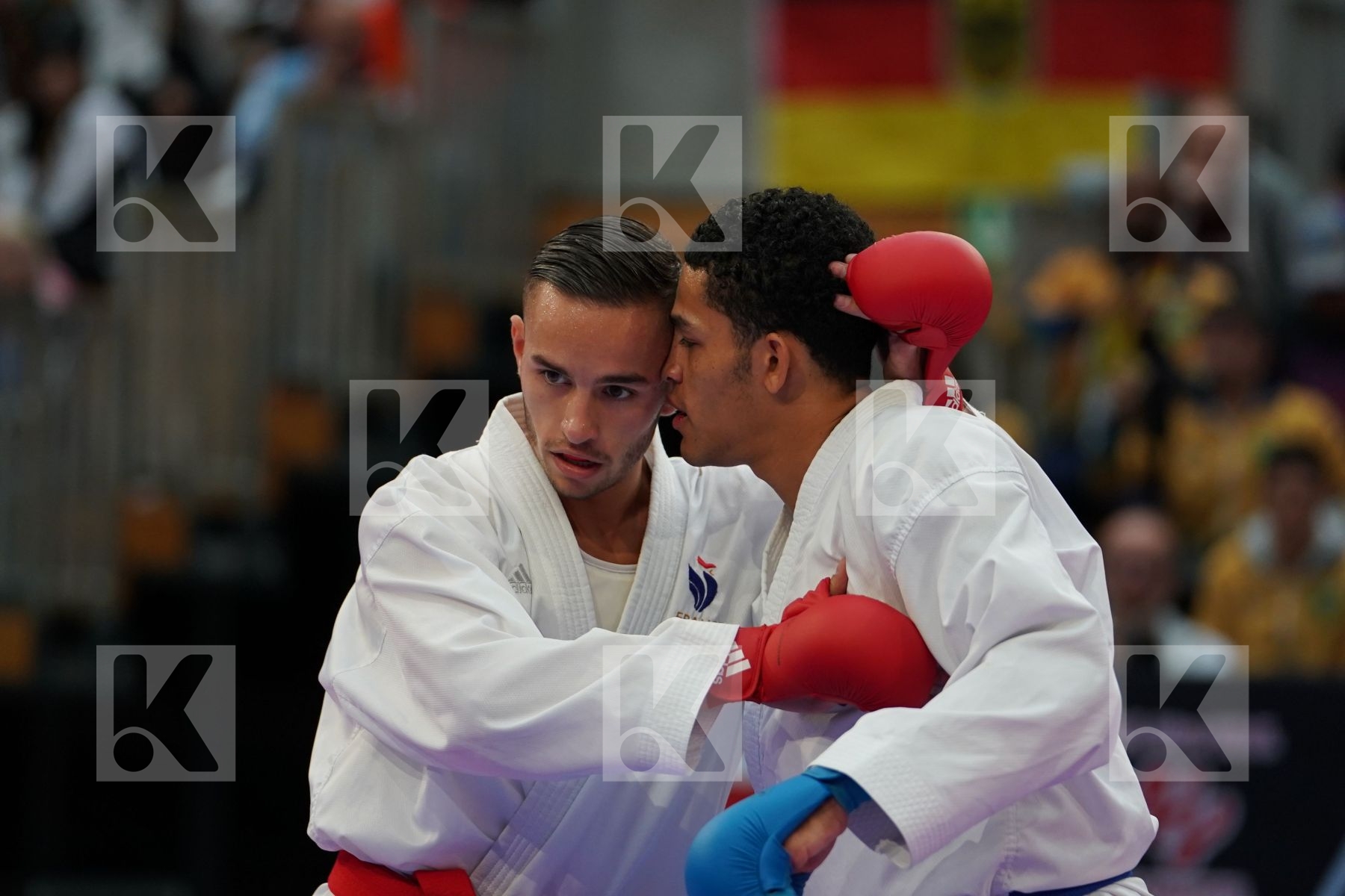 DACOSTA STEVEN (FRANCE) vs THOMAS JORDAN (ENGLAND) in Senior Kumite -67 Kg - Bronze bout