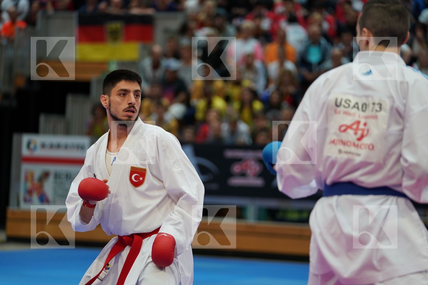 ELTEMUR ERMAN (TURKEY) vs SCOTT THOMAS (UNITED STATE) in Senior Kumite Ð 75 Kg - Bronze bout