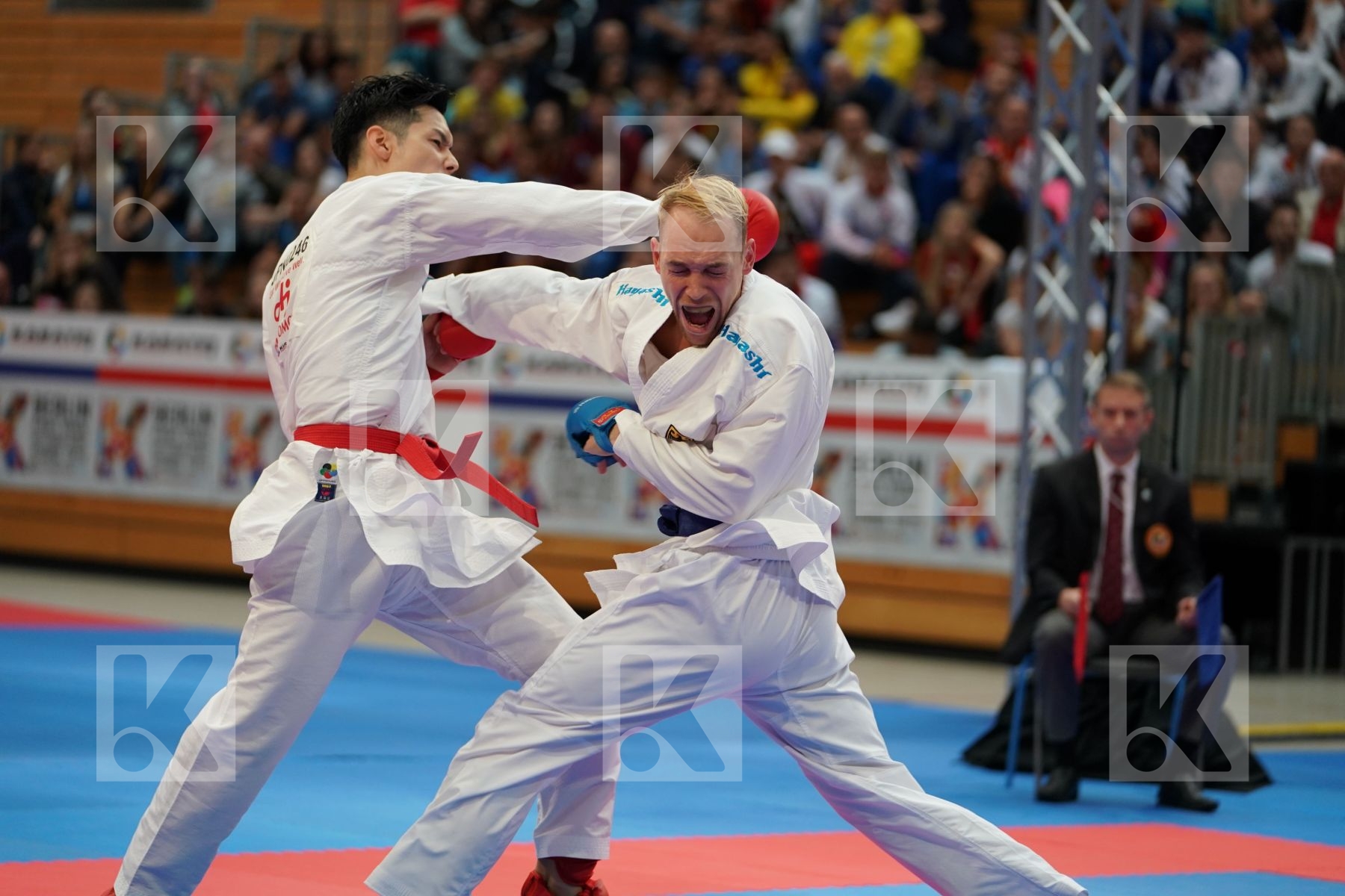 NISHIMURA KEN (JAPAN) vs BITSCH NOAH (GERMANY) in Senior Kumite Ð 75 Kg - Bronze bout