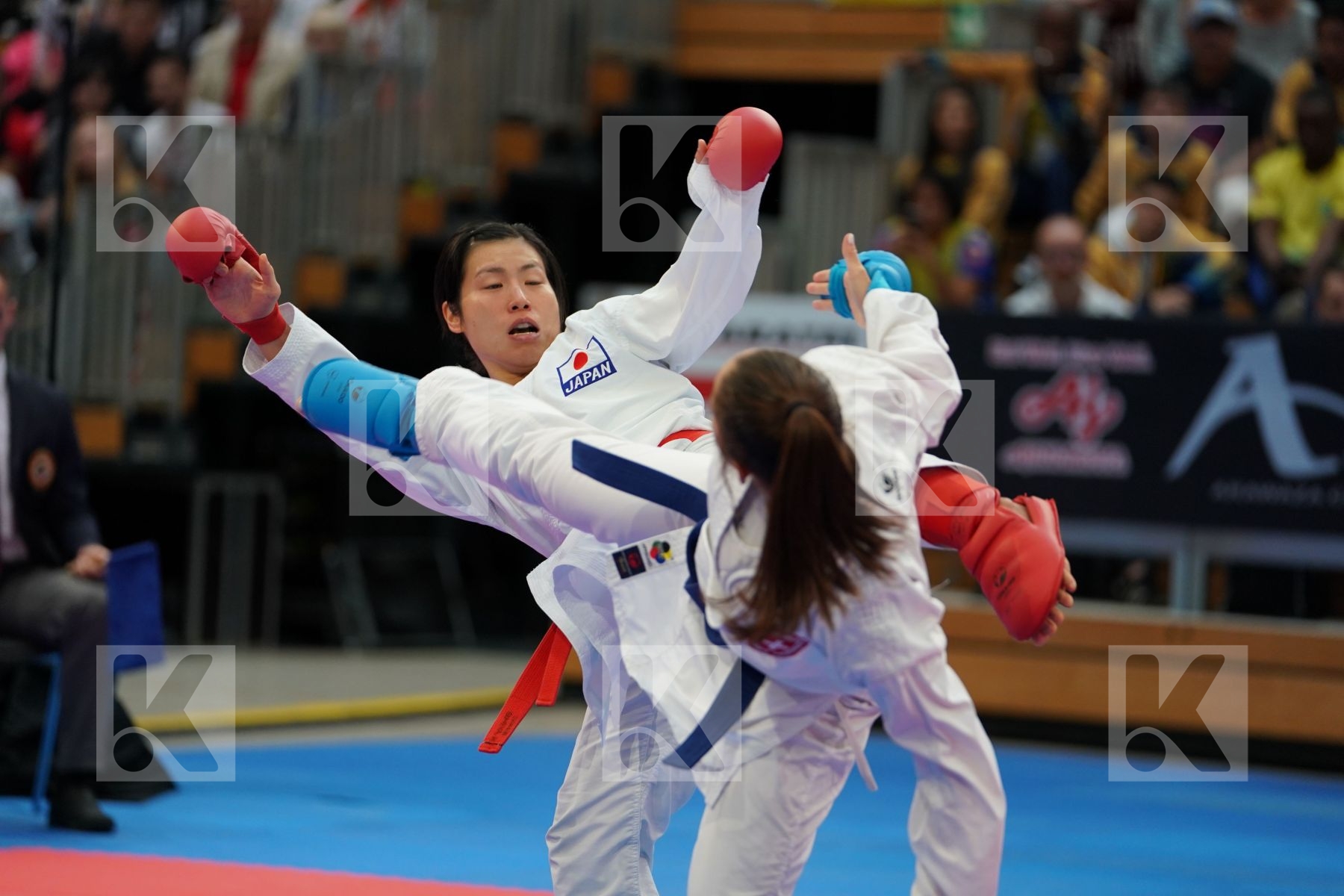 SOMEYA KAYO (JAPAN) vs QUIRICI ELENA (SWITZERLAND) in Senior Kumite Ð 68 Kg - Bronze bout