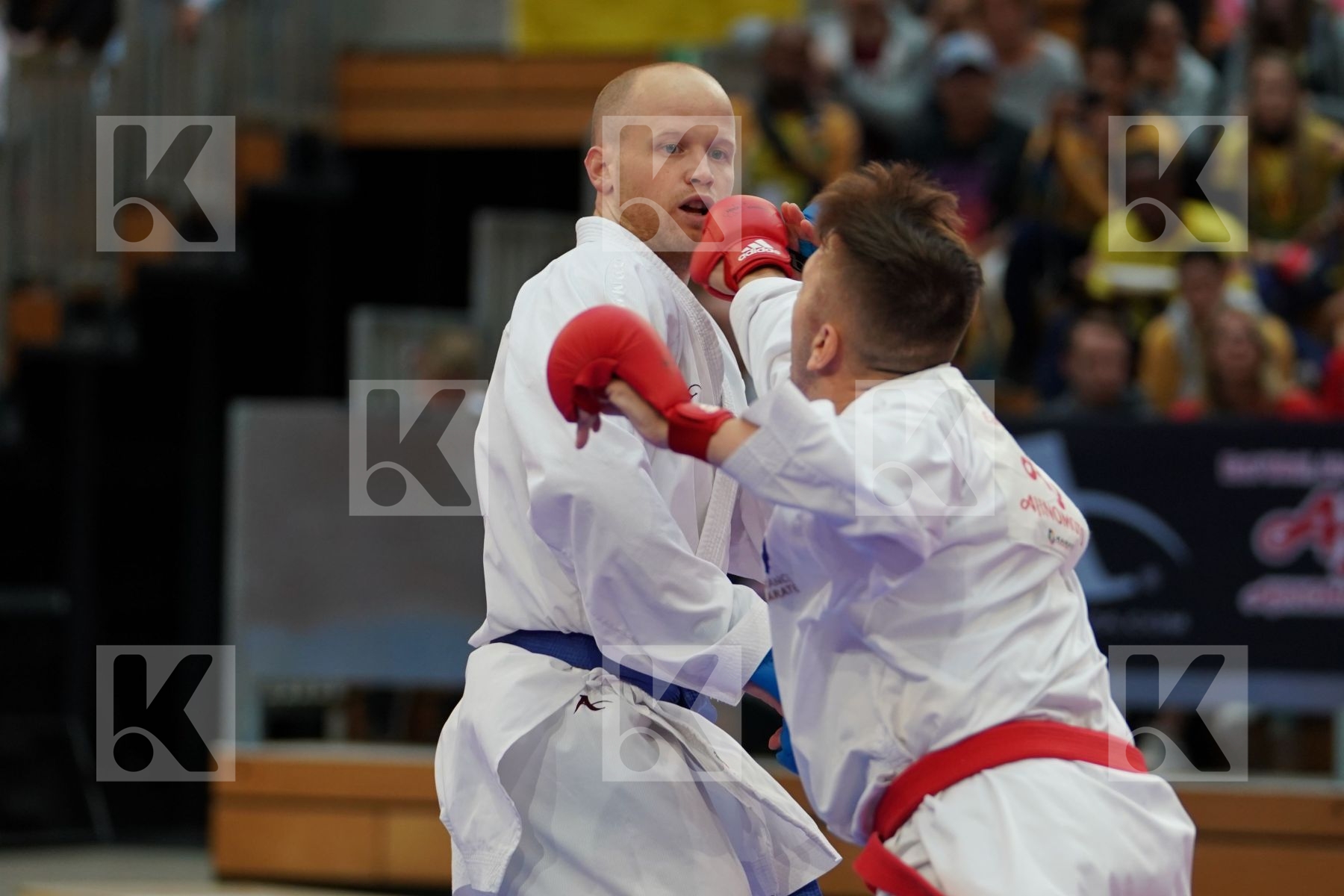 DA COSTA JESSIE (FRANCE) vs PETERSEN TIMOTHY (NETHERLANDS) in Senior Kumite Ð 84 Kg - Bronze bout