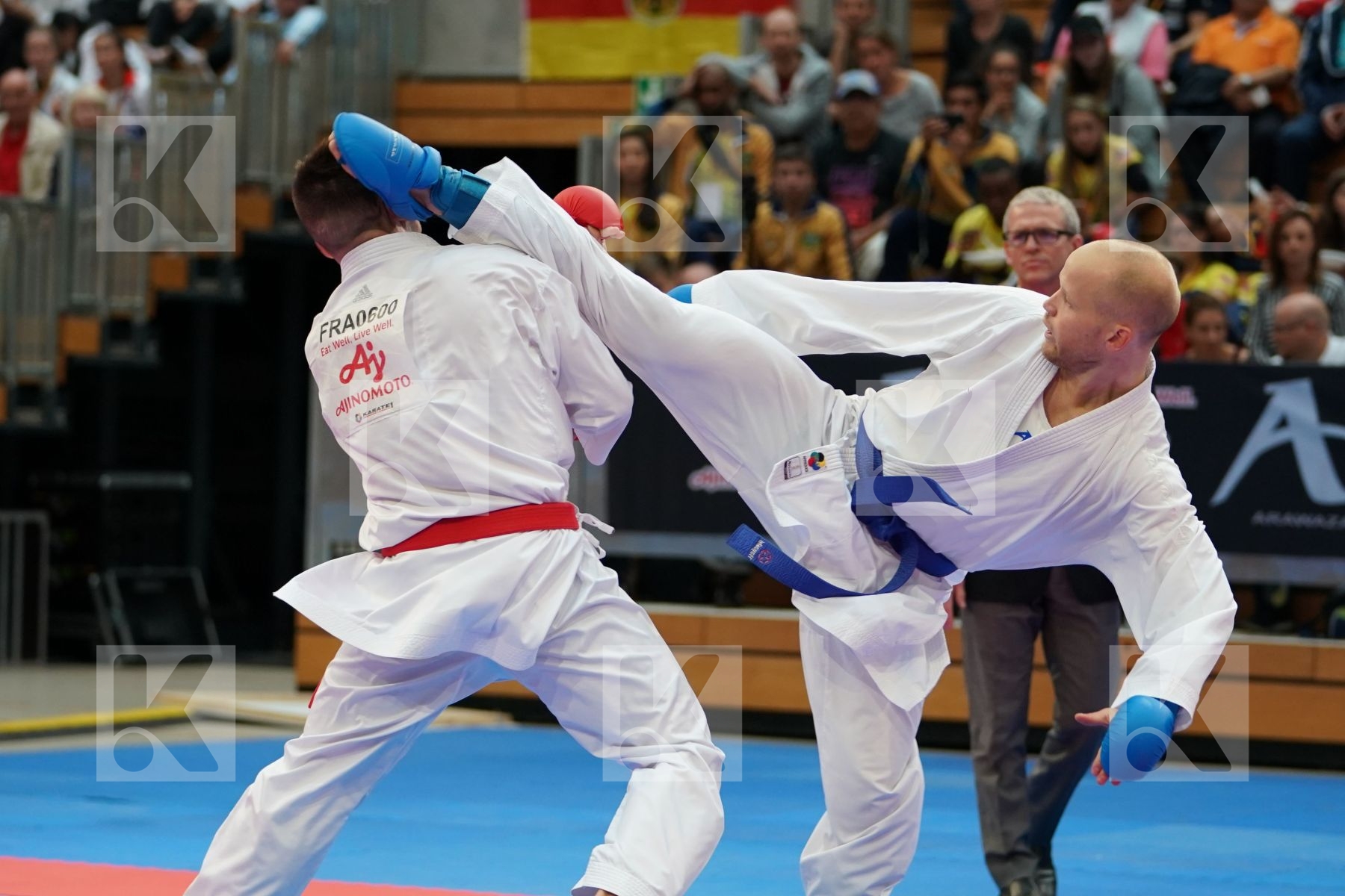 DA COSTA JESSIE (FRANCE) vs PETERSEN TIMOTHY (NETHERLANDS) in Senior Kumite Ð 84 Kg - Bronze bout