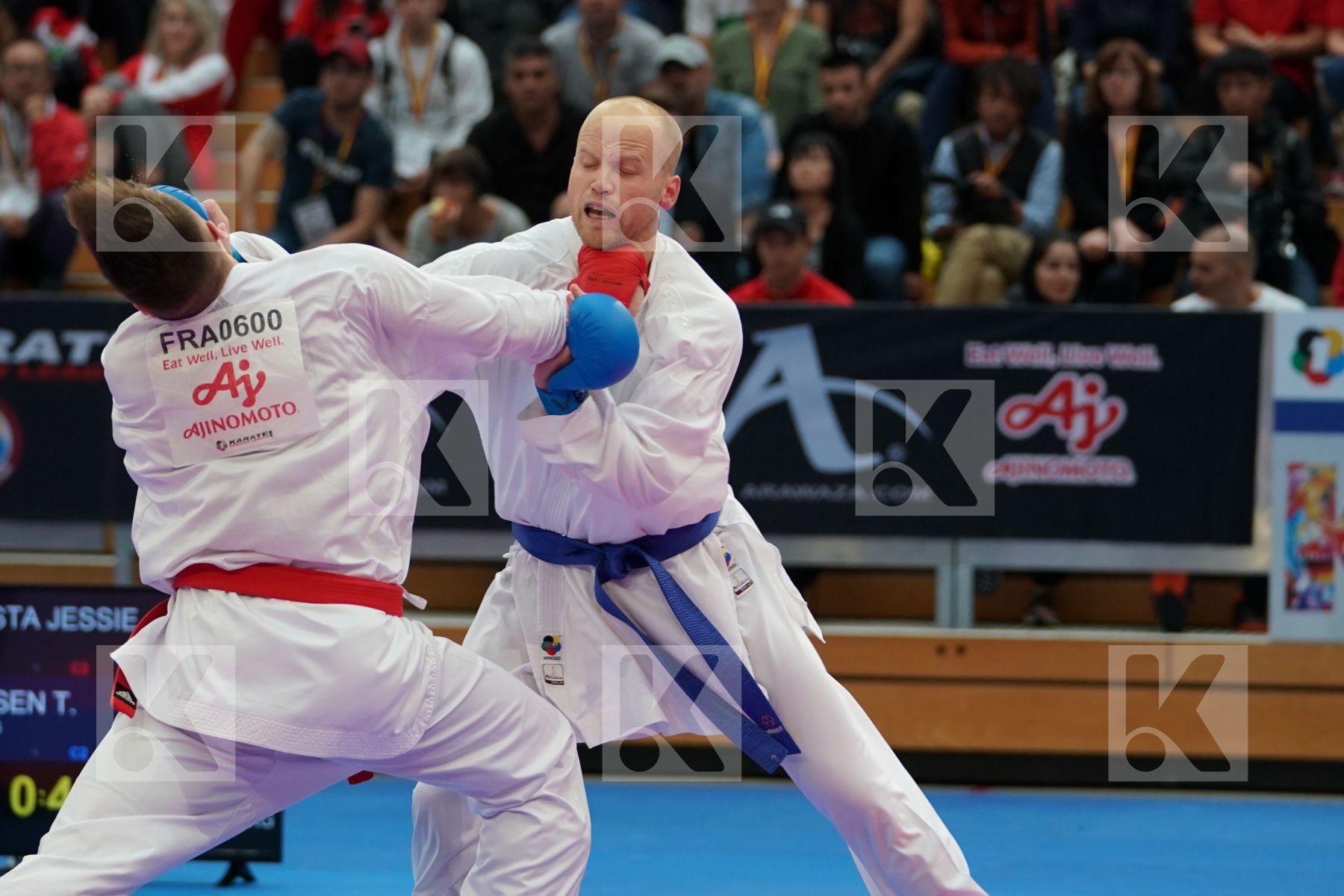 DA COSTA JESSIE (FRANCE) vs PETERSEN TIMOTHY (NETHERLANDS) in Senior Kumite Ð 84 Kg - Bronze bout