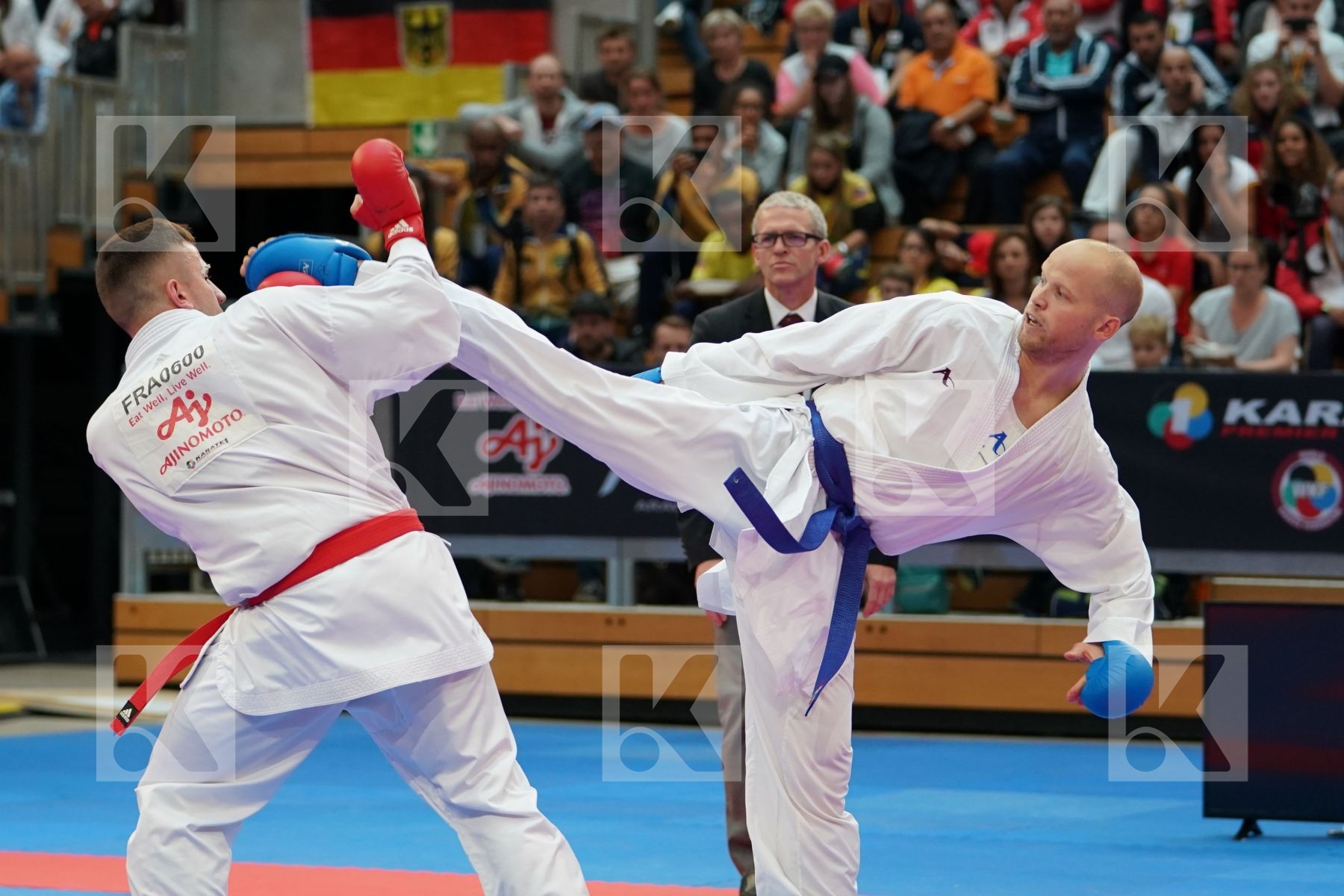 DA COSTA JESSIE (FRANCE) vs PETERSEN TIMOTHY (NETHERLANDS) in Senior Kumite Ð 84 Kg - Bronze bout