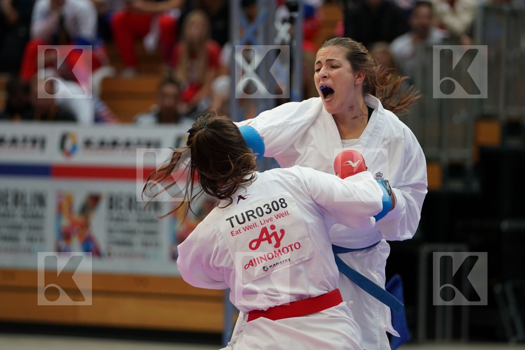 HOCAOGLU MELTEM (TURKEY ) vs PALACIO GONZALEZ LAURA (SPAIN) in Senior Kumite 68+ Kg - Bronze bout