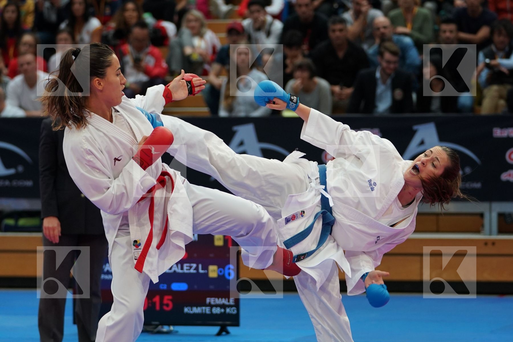 HOCAOGLU MELTEM (TURKEY ) vs PALACIO GONZALEZ LAURA (SPAIN) in Senior Kumite 68+ Kg - Bronze bout