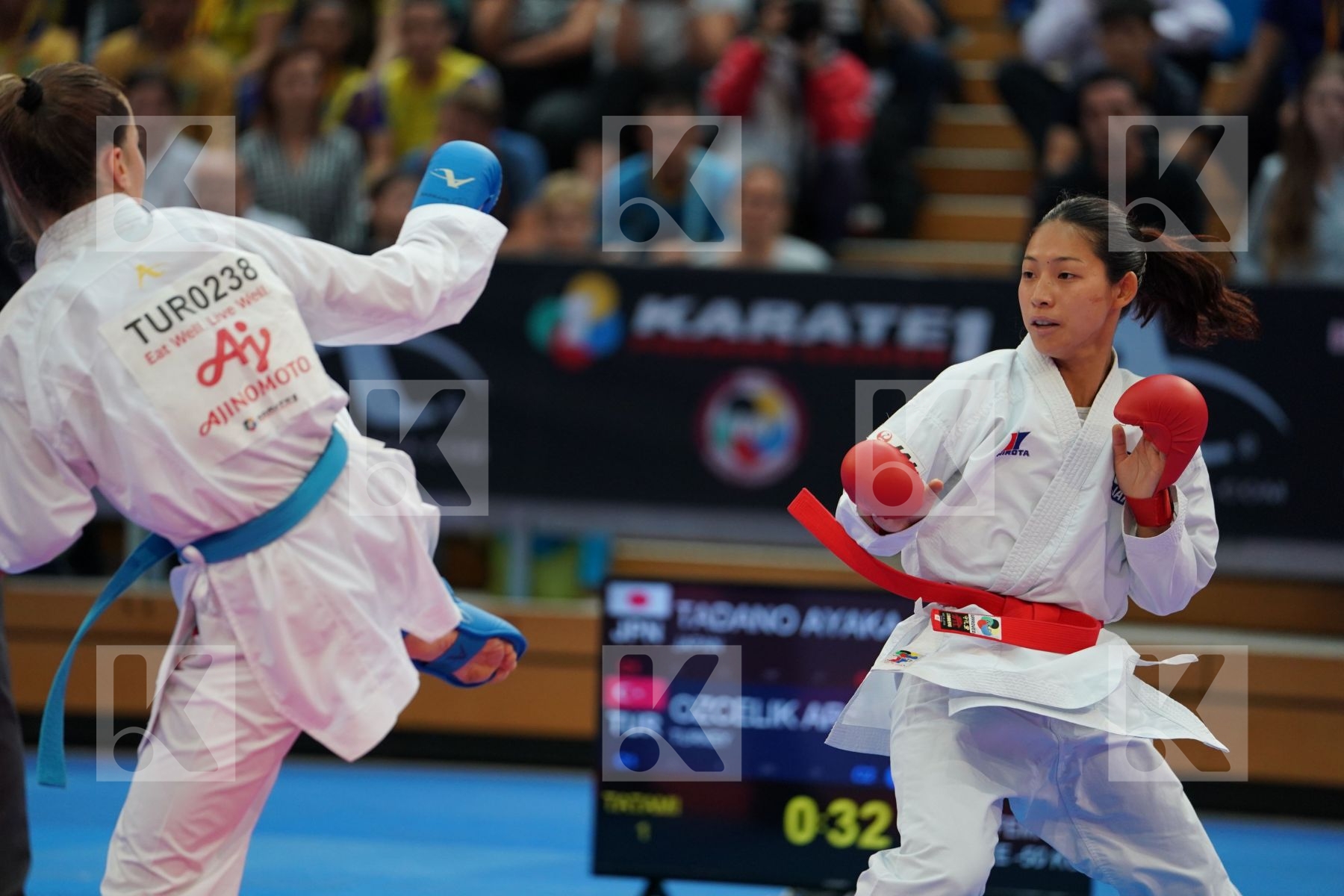 TADANO AYAKA (JAPAN) vs OZCELIK ARAPOGLU SERAP (TURKEY) in Senior Kumite -50 Kg - Gold bout