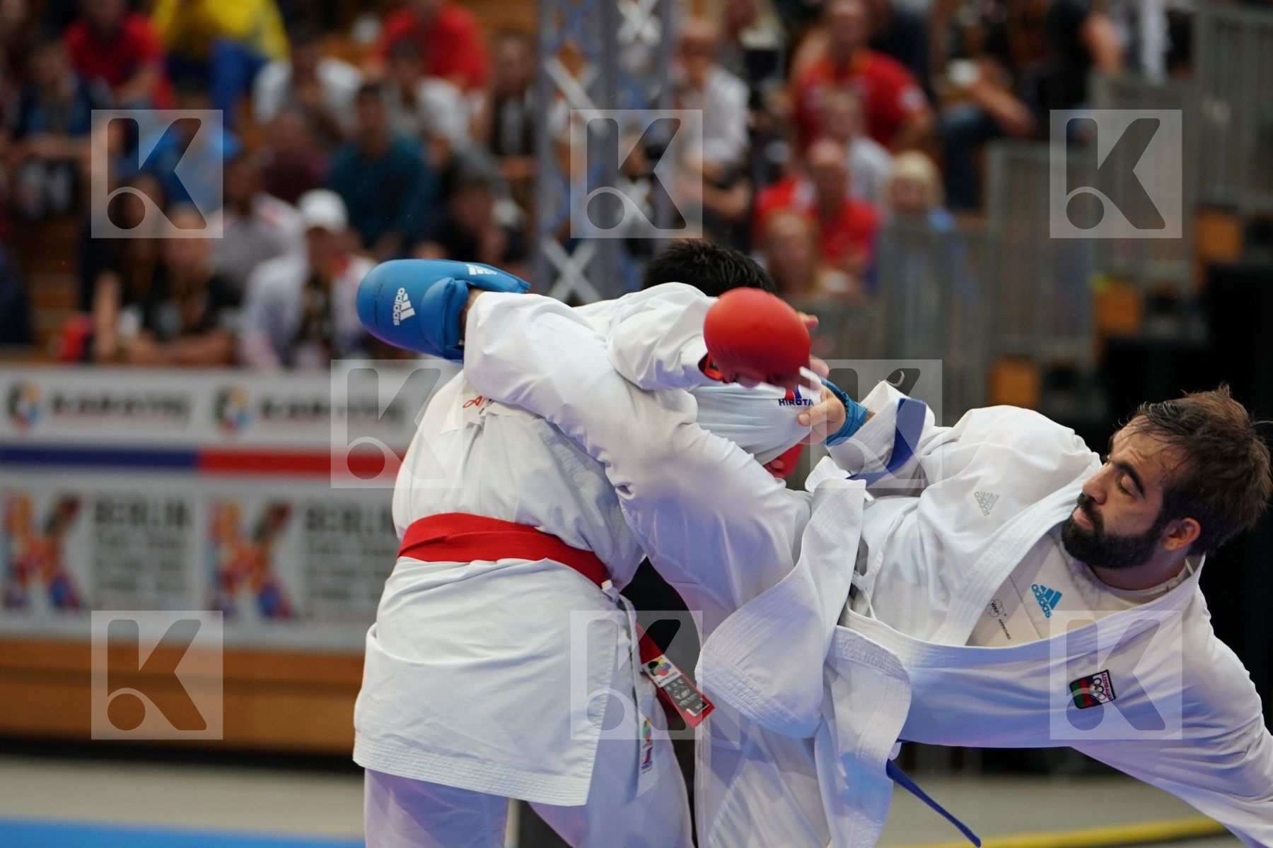 Sakiyama Yusei (JAPAN) vs AGHAYEV RAFAEL (AZERBAIJAN) in Senior Kumite Ð 75 Kg - Gold bout